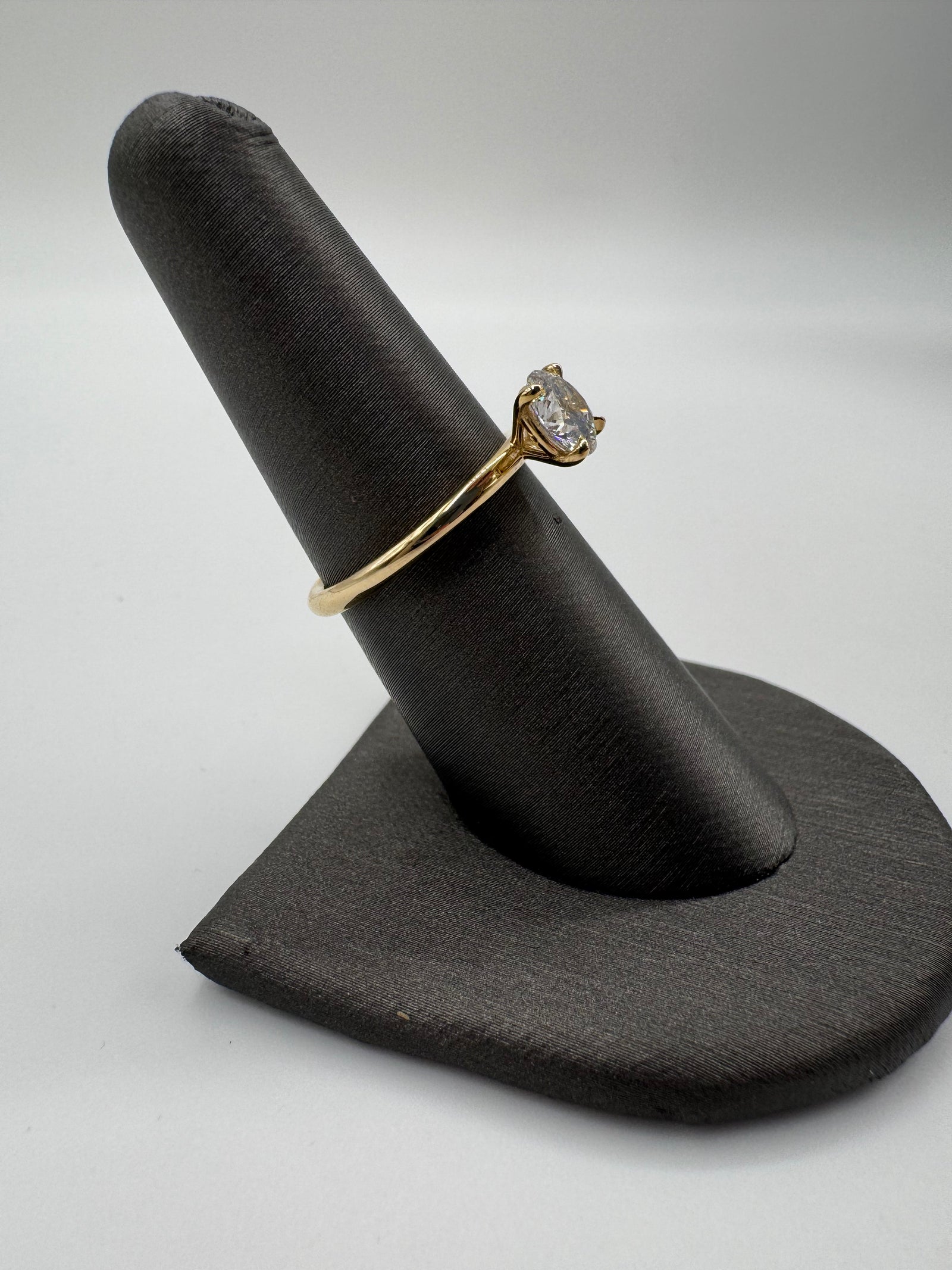 SOLITAIRE DIAMOND RING (LAB DIAMOND) BRAND NEW JACOJE SAMPLE