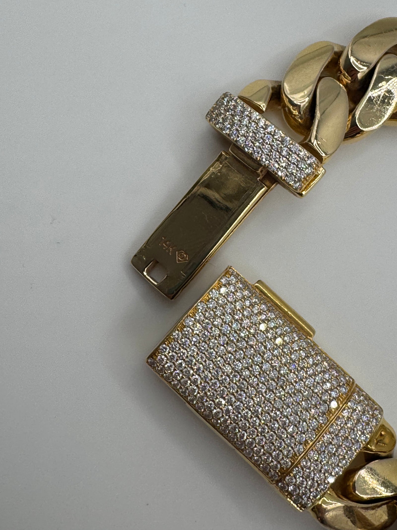 18mm Miami Cuban Link 8.5 inches