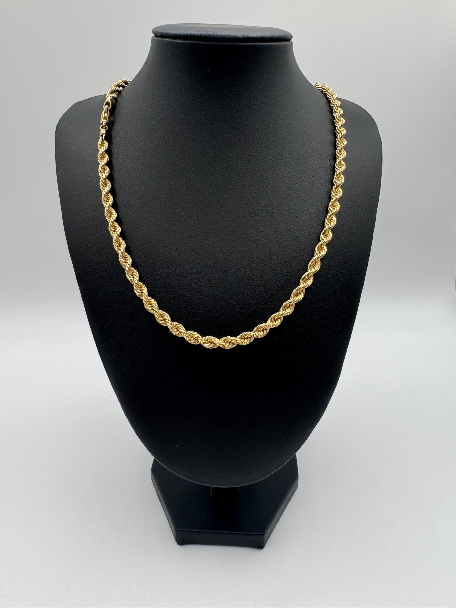 5mm Rope Chain 22 inches (DIAMOND CUT)