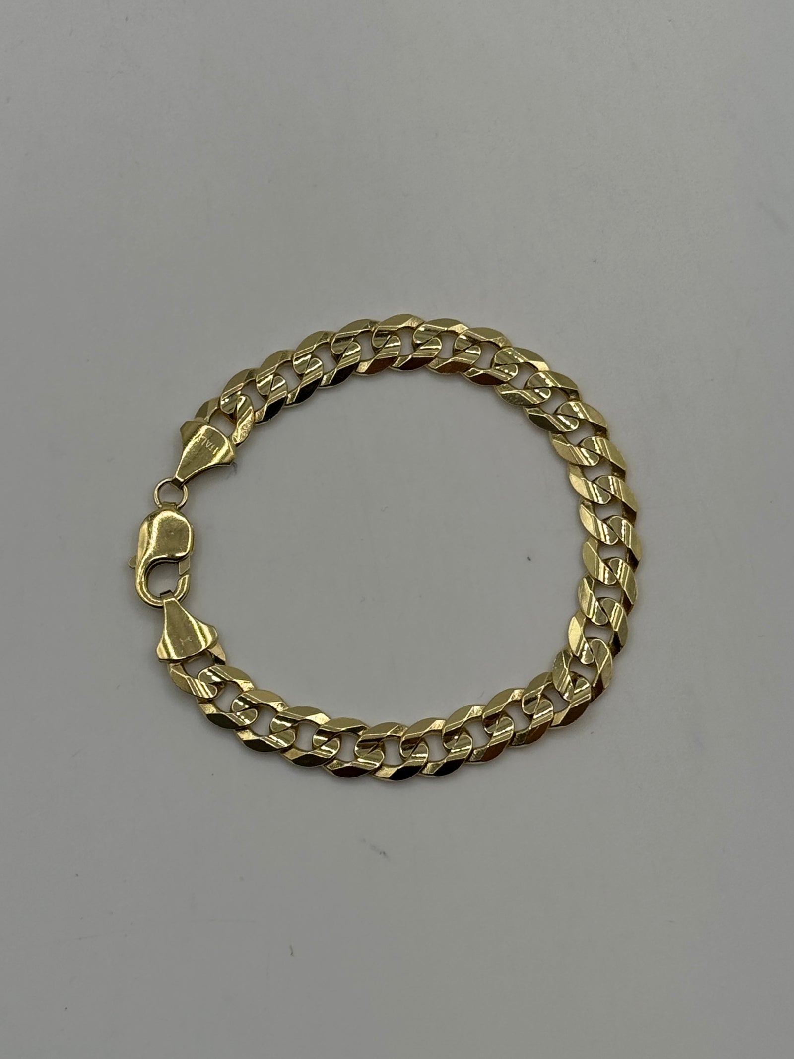 8.5mm Flat Curb Bracelet 8 inches