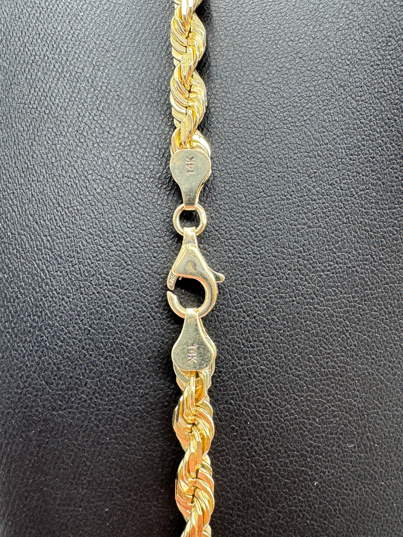6mm Rope Chain 22 inches (DIAMOND CUT)
