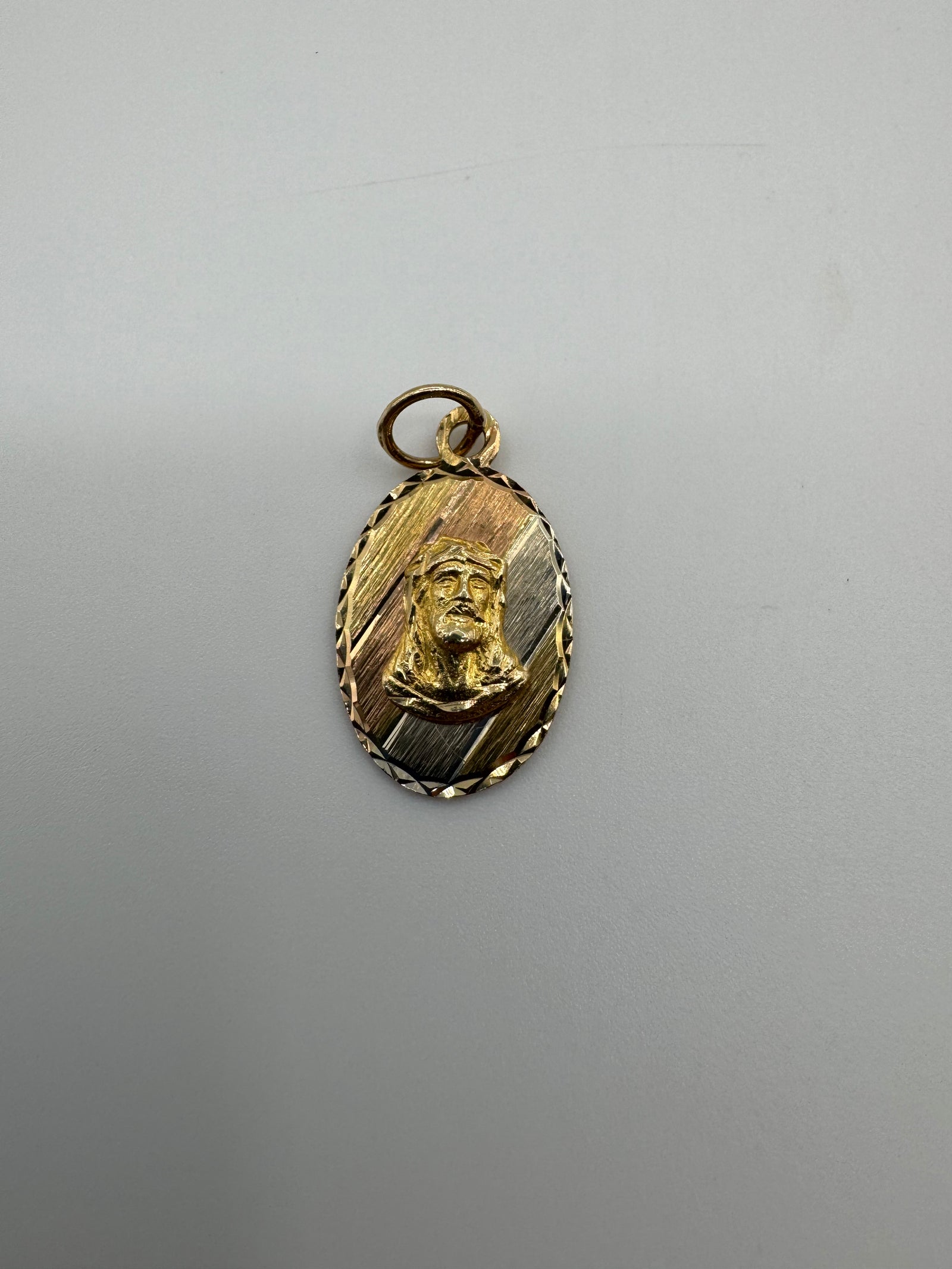 Jesus Pendant-1 inch (TRI COLOR)