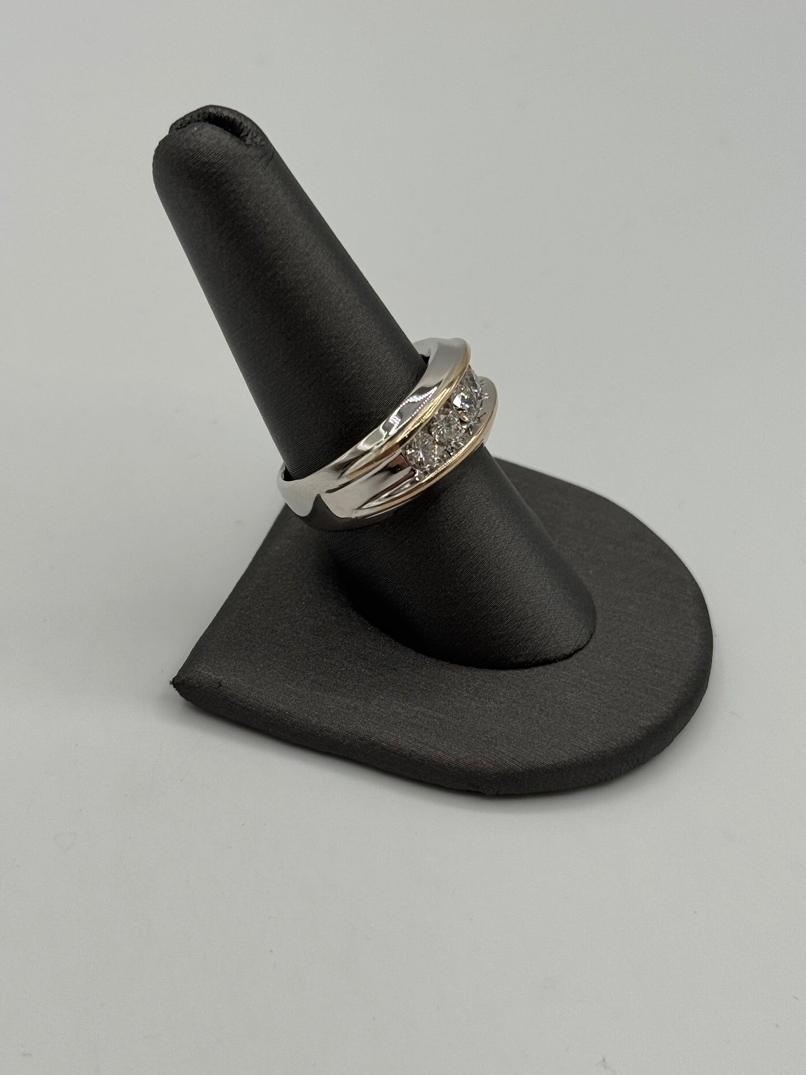 10mm Diamond Ring-Size 8.5