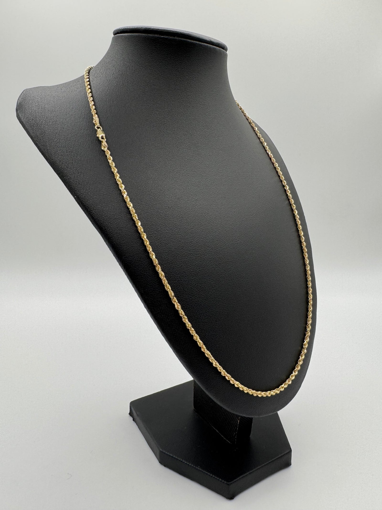 2.5mm Rope Chain 24 inches (DIAMOND CUT)