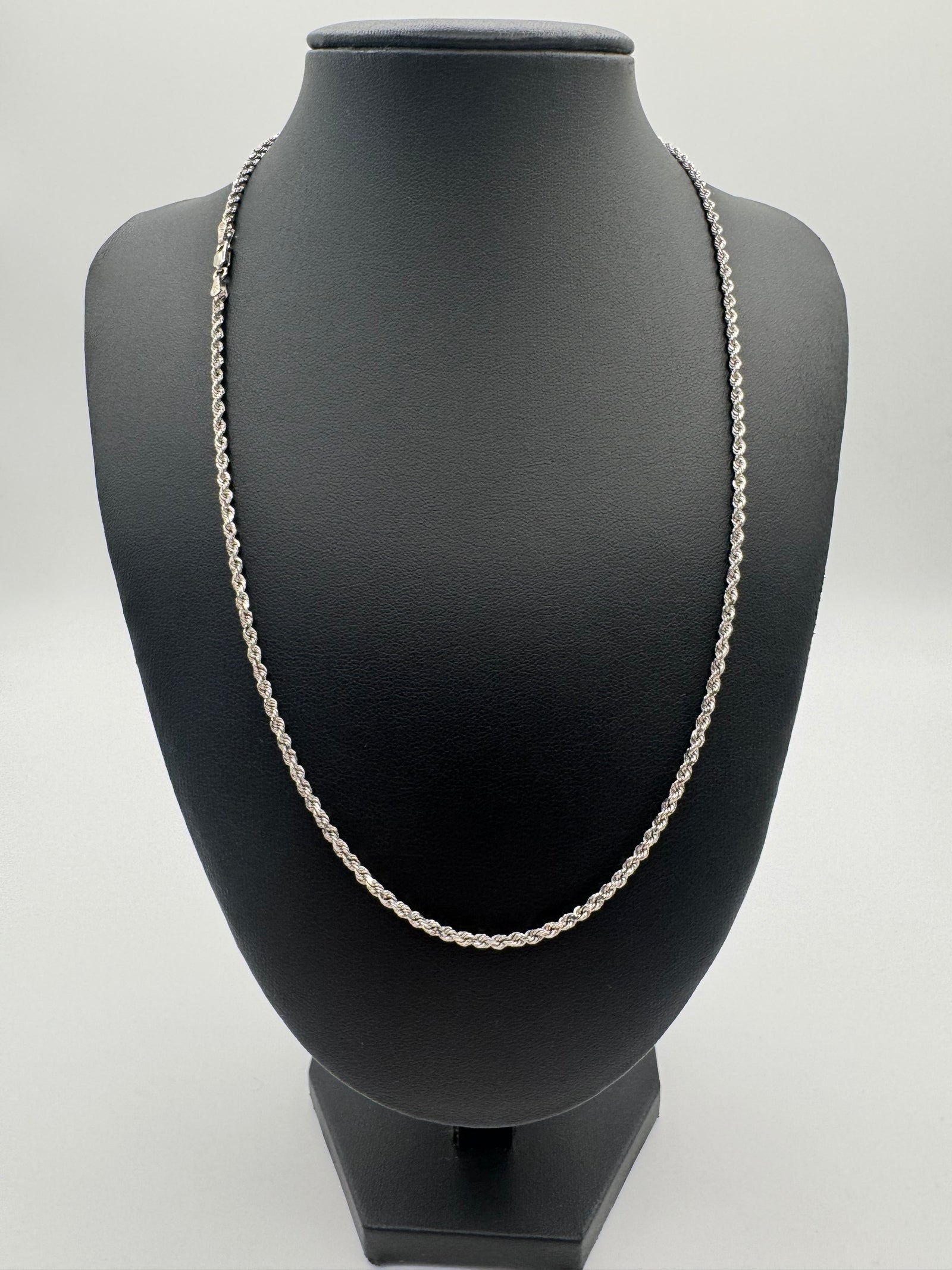 2.5mm Rope Chain 20 inches (DIAMOND CUT)