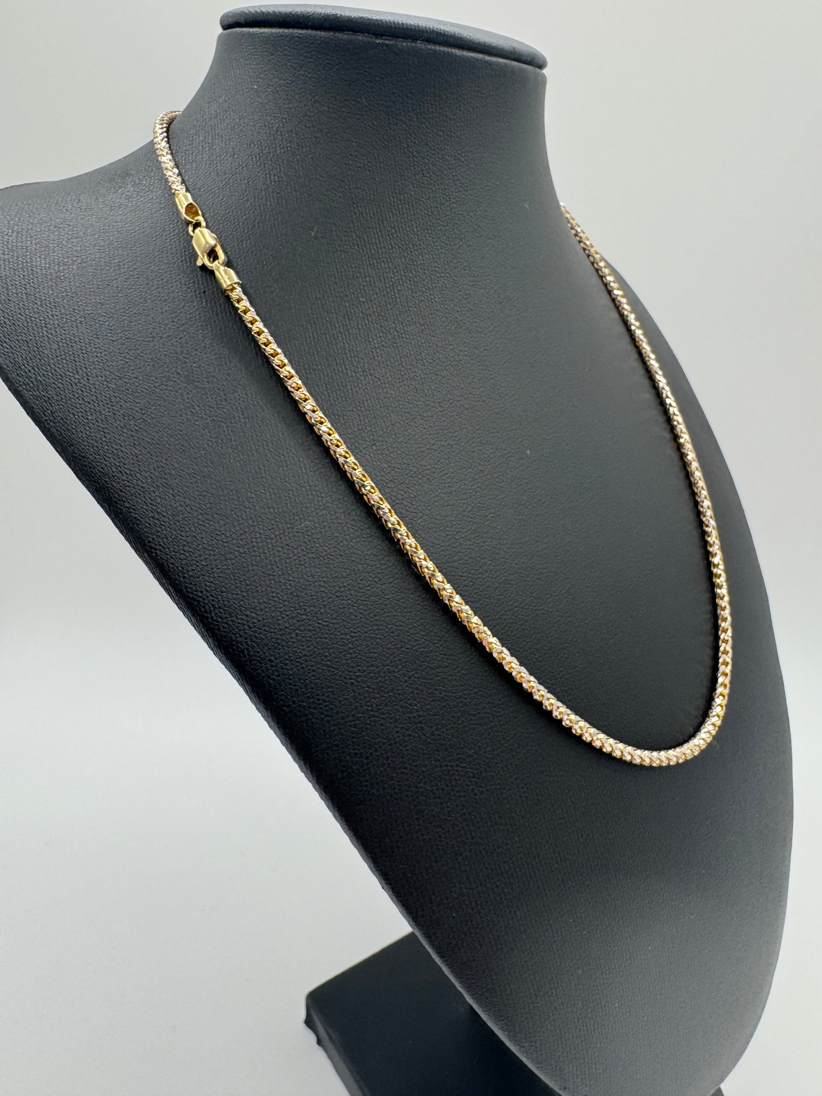 2.5mm Prism Cut Franco 18 inches