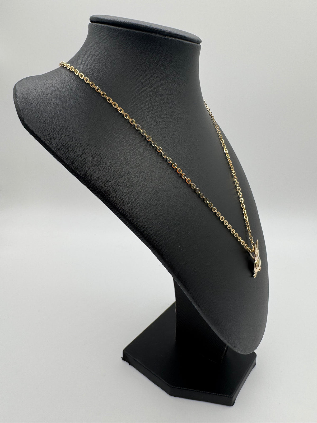 JACOJE BUNNY PENDANT W/ 2.4MM D/C ROLO (JACOJE STAMPED) OVERSTOCK
