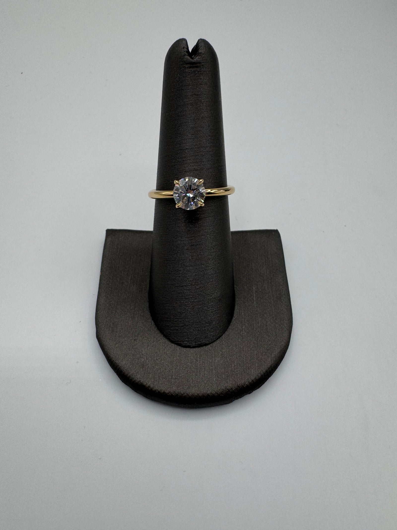 SOLITAIRE DIAMOND RING (LAB DIAMOND) BRAND NEW JACOJE SAMPLE