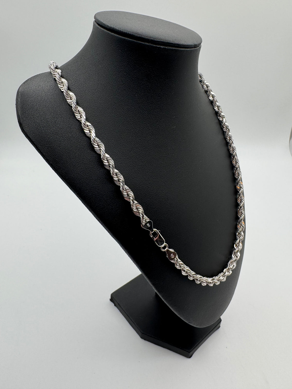 6mm Rope D/C Chain 22 inches (PERU)