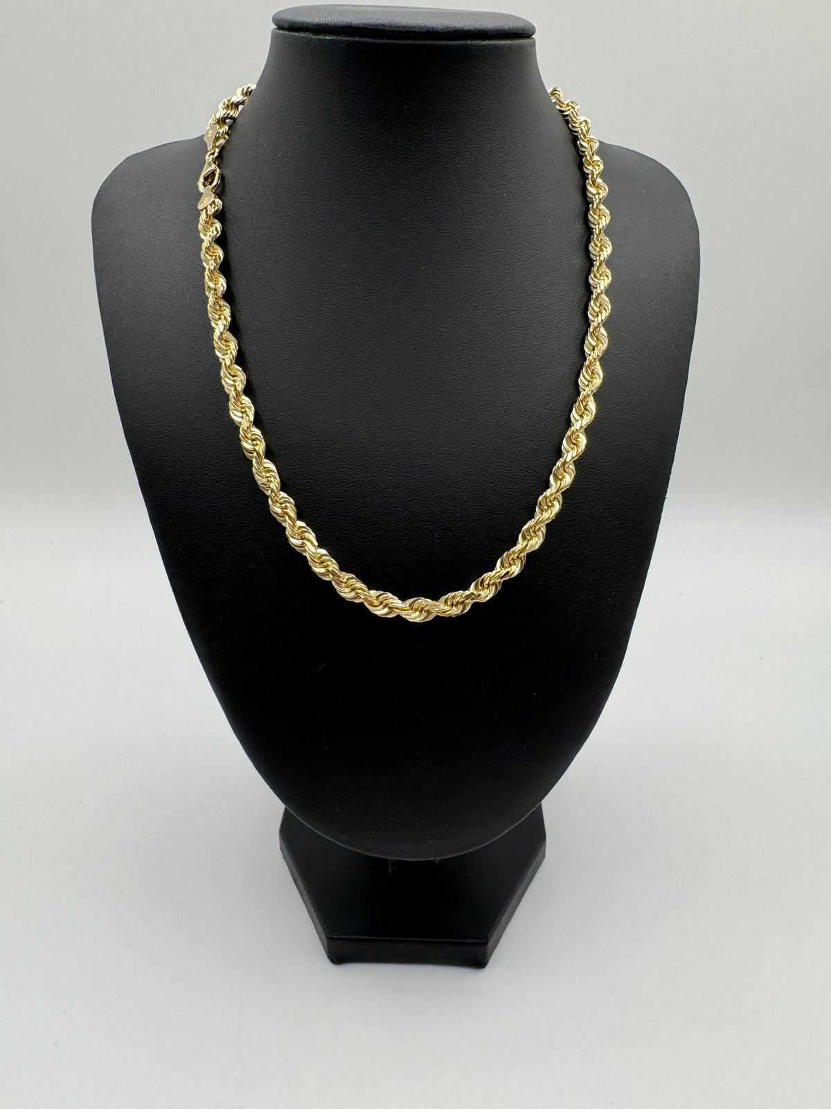 6mm Rope Chain 18 inches (DIAMOND CUT)