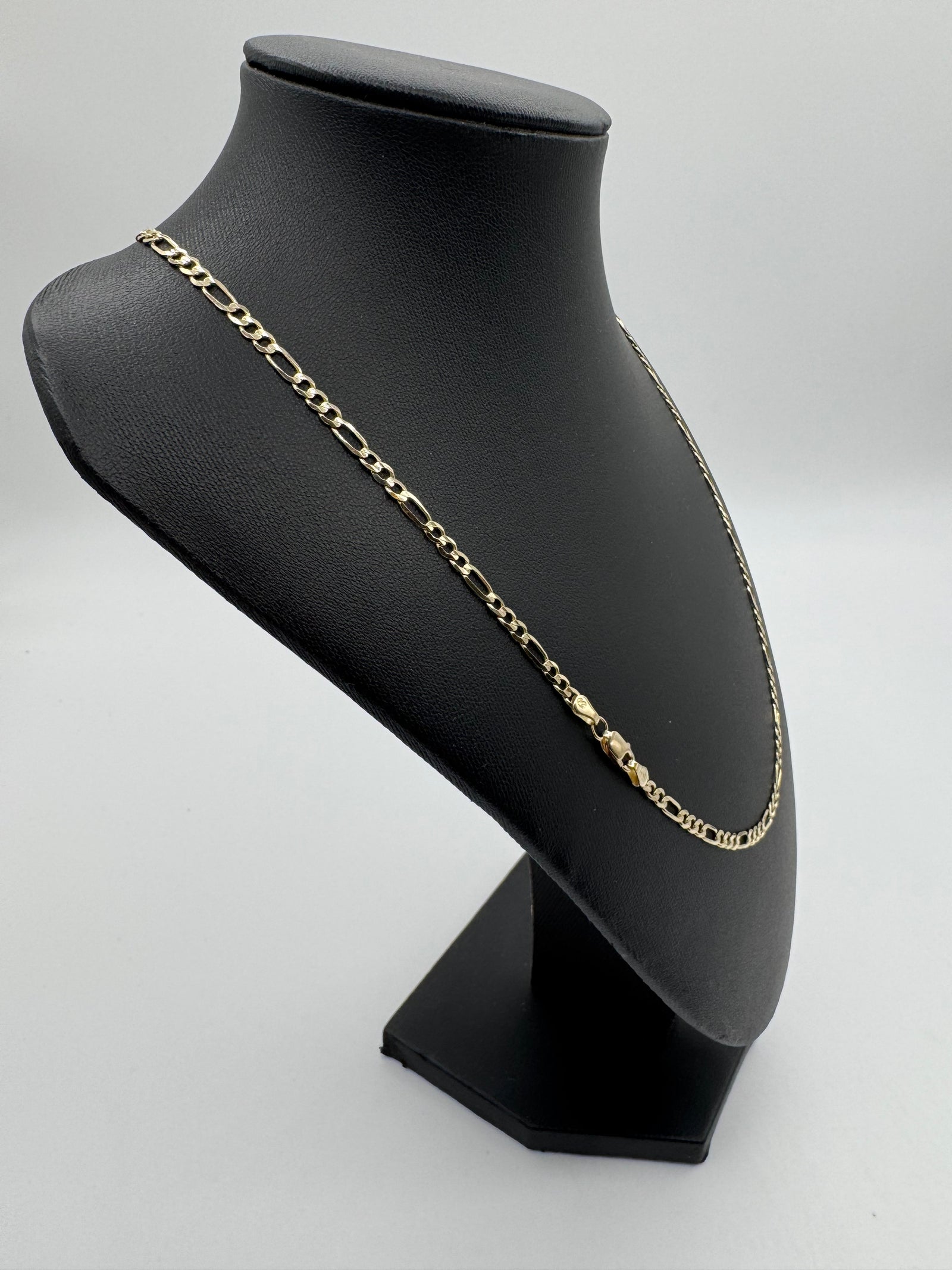 3.2mm Figaro Chain 20 inches