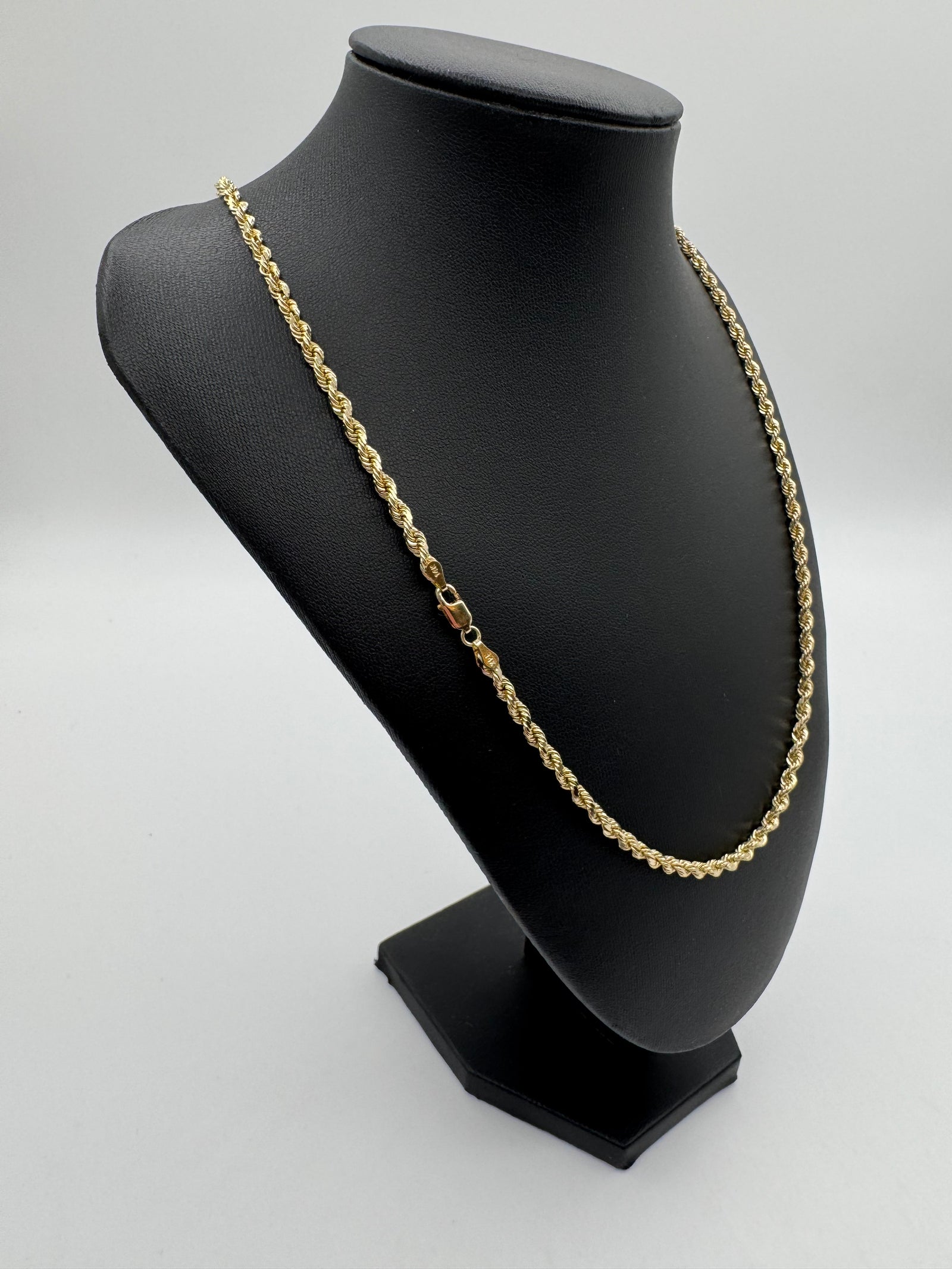 3.5mm Rope Chain 22 inches (DIAMOND CUT)