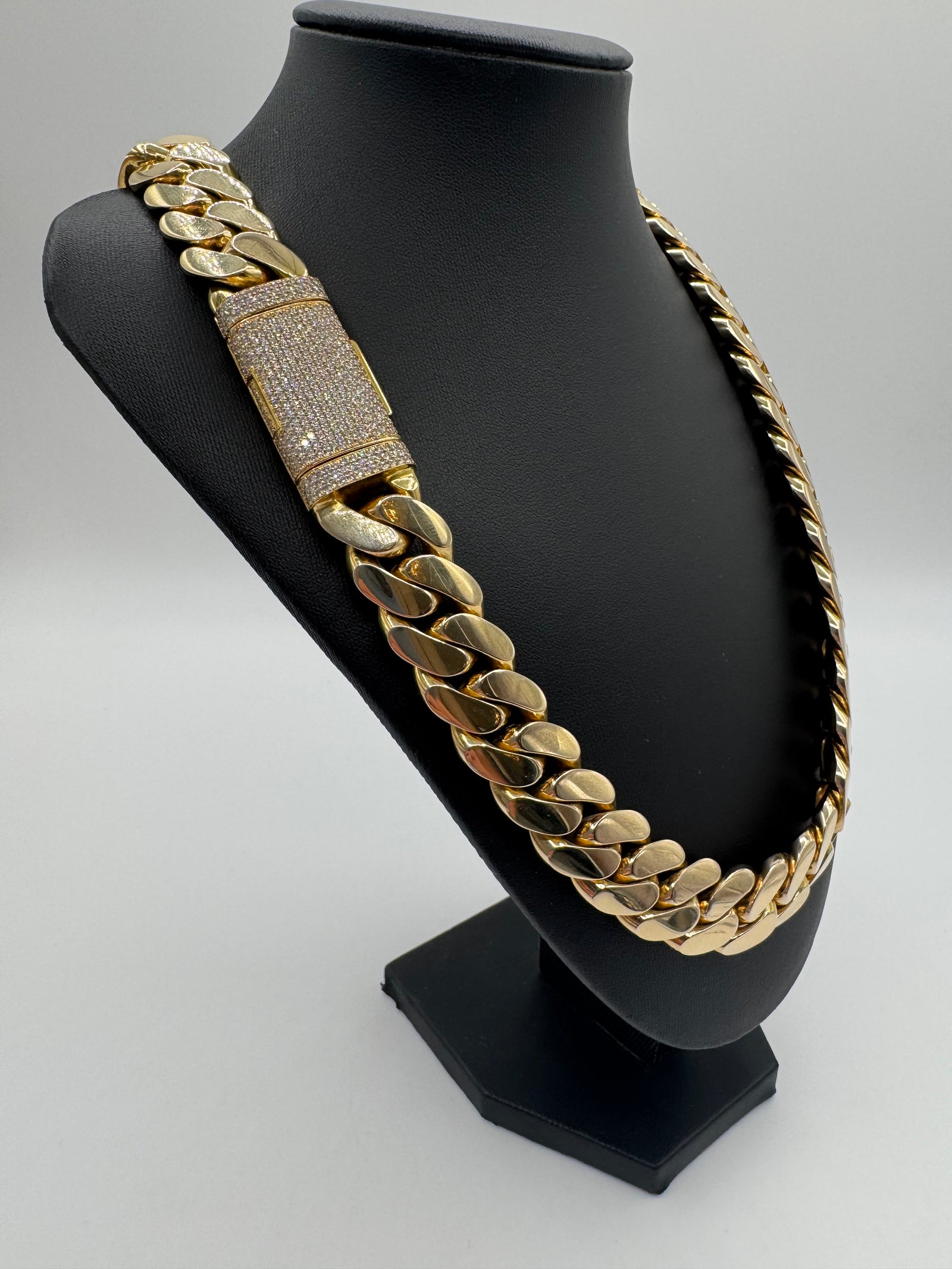 18mm Miami Cuban Link 24 inches