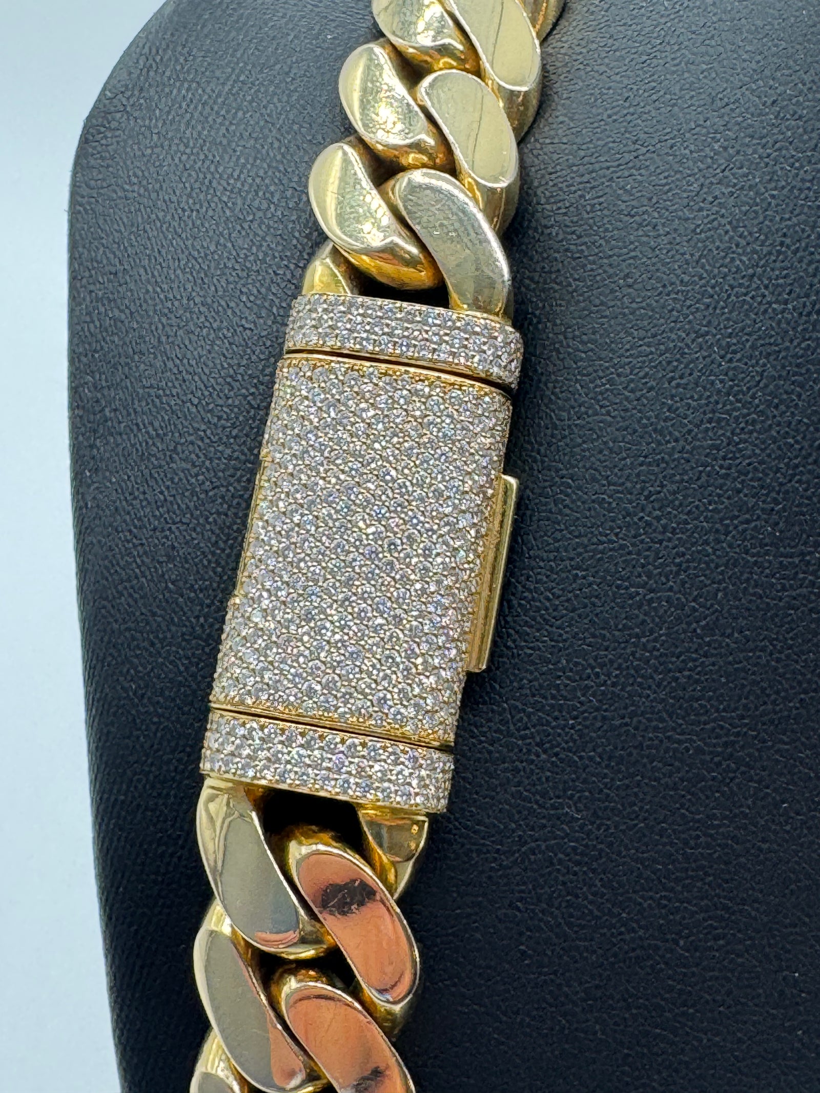 18mm Miami Cuban Link 24 inches