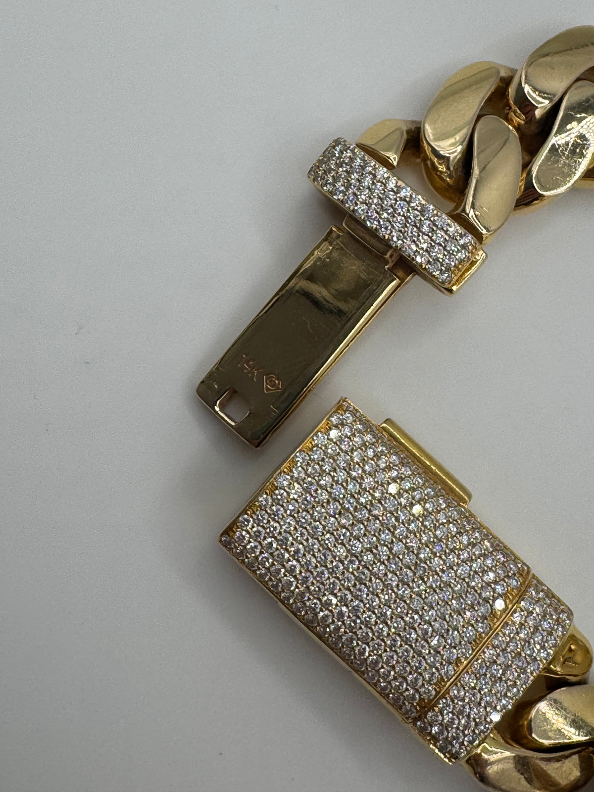 18mm Miami Cuban Link 8.5 inches