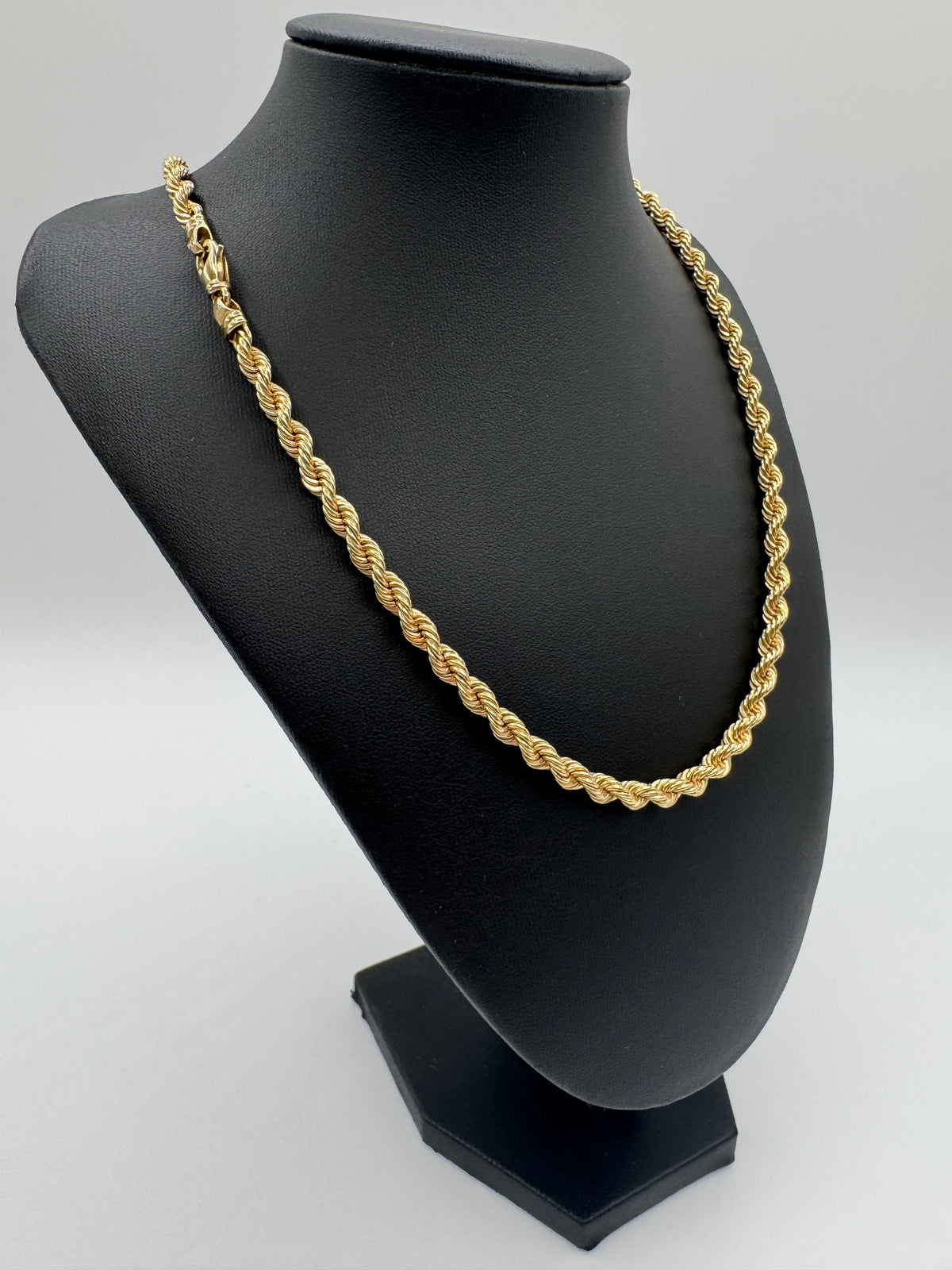 5mm Rope Chain 22 inches (DIAMOND CUT)