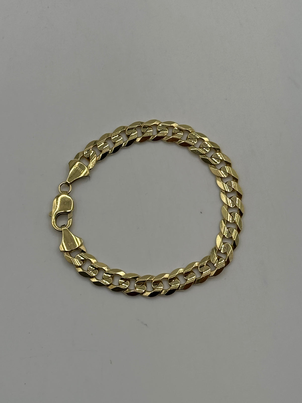 8.5mm Flat Curb Bracelet 8 inches