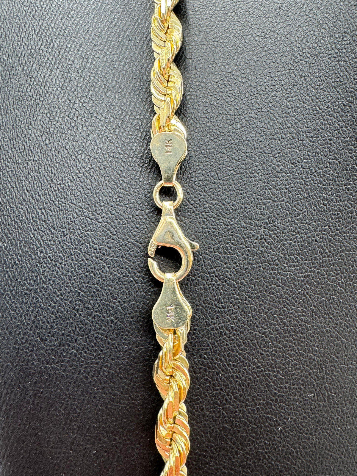 6mm Rope Chain 22 inches (DIAMOND CUT)