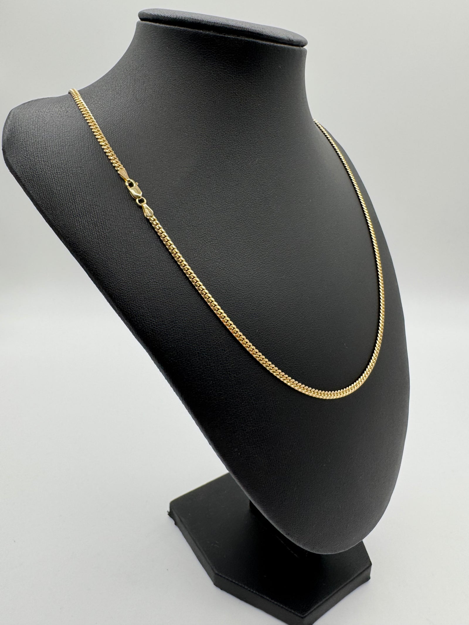 2.7mm Miami Cuban 22 inches