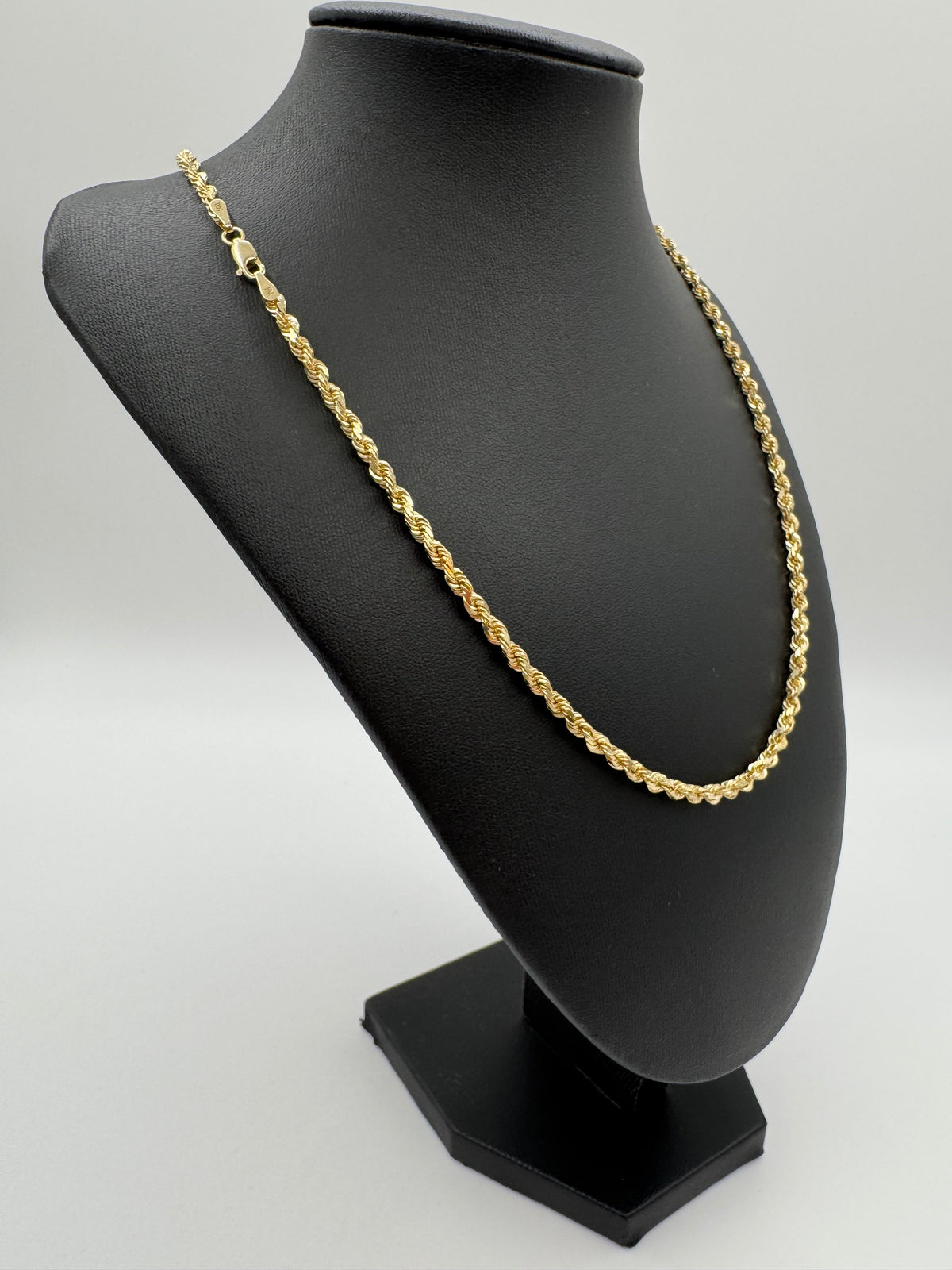 3.5mm Rope Chain 22 inches (DIAMOND CUT)