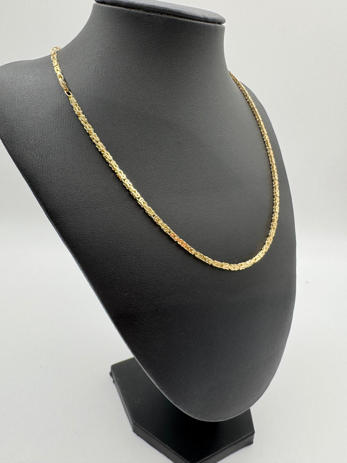 2mm Byzantine Chain 18 inches