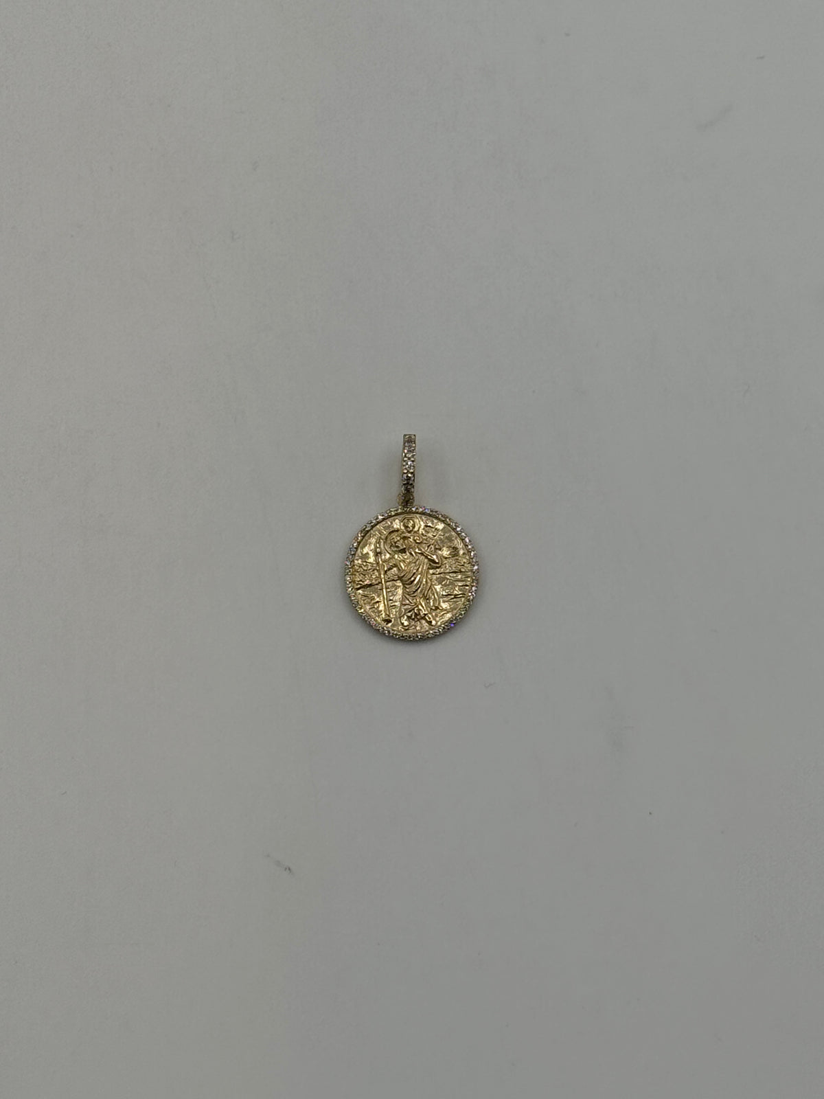 MINI ROUND ST. CHRISTOPHER (DIAMOND) OVERSTOCK