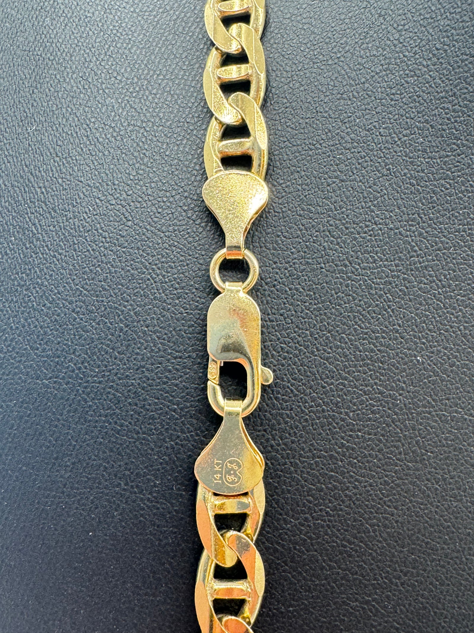 8mm Mariner 26 inches