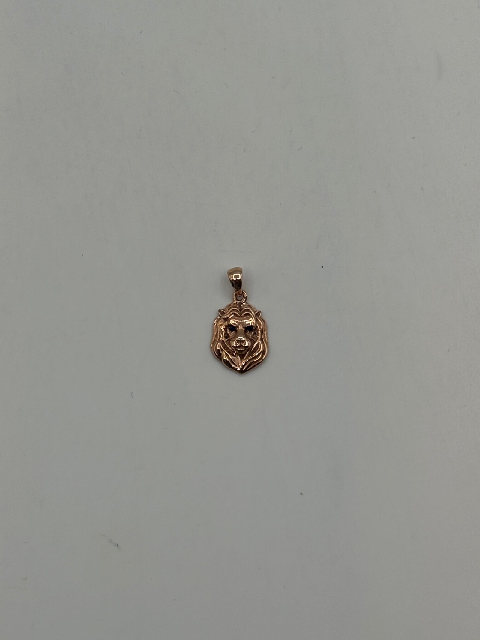 Jacoje Mini Lion W/ Sapphire Eyes
