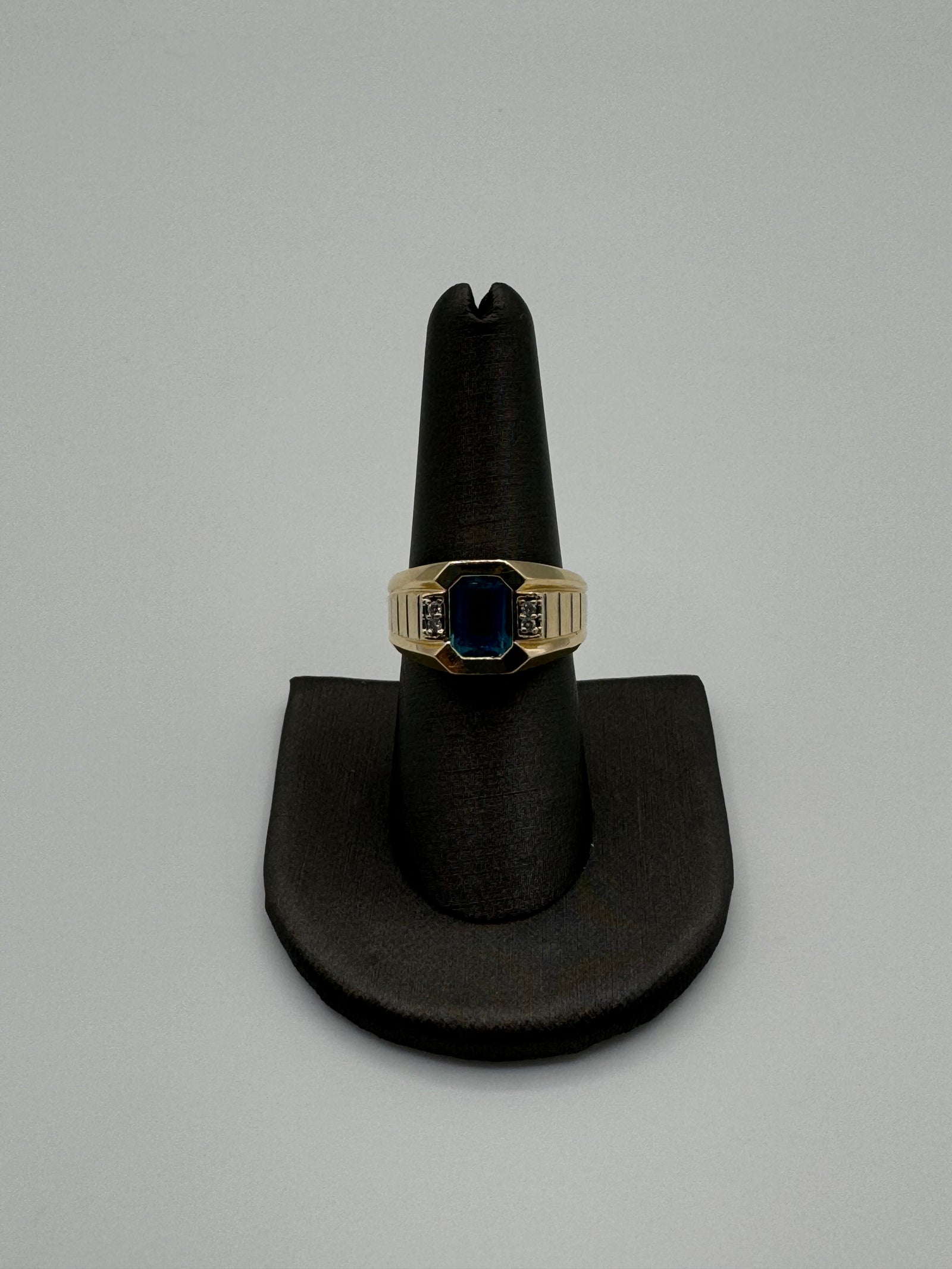 Blue Topaz Ring-Size 9 1/8