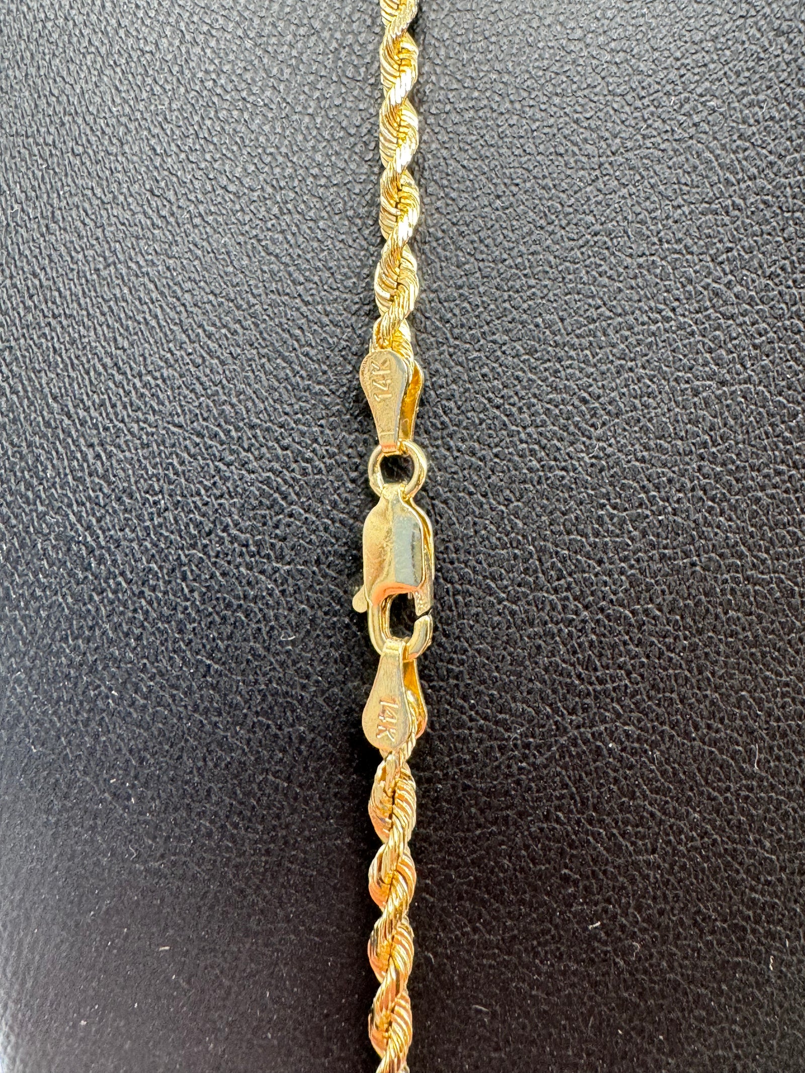 2.5mm Rope Chain 22 inches (DIAMOND CUT)