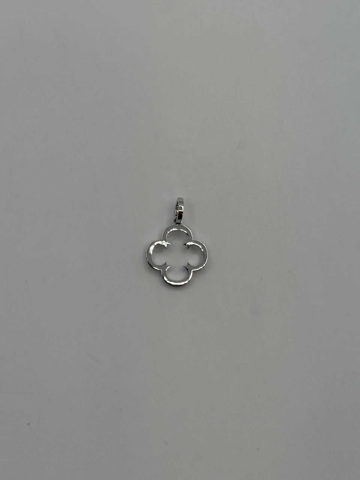 Jacoje Mini Clover Pendant-1 Inch