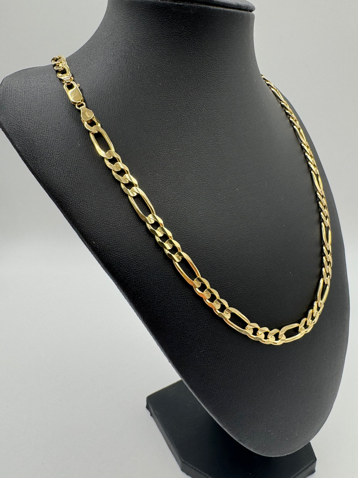 7mm Figaro Chain 22 inches (JACOJE STAMPED)