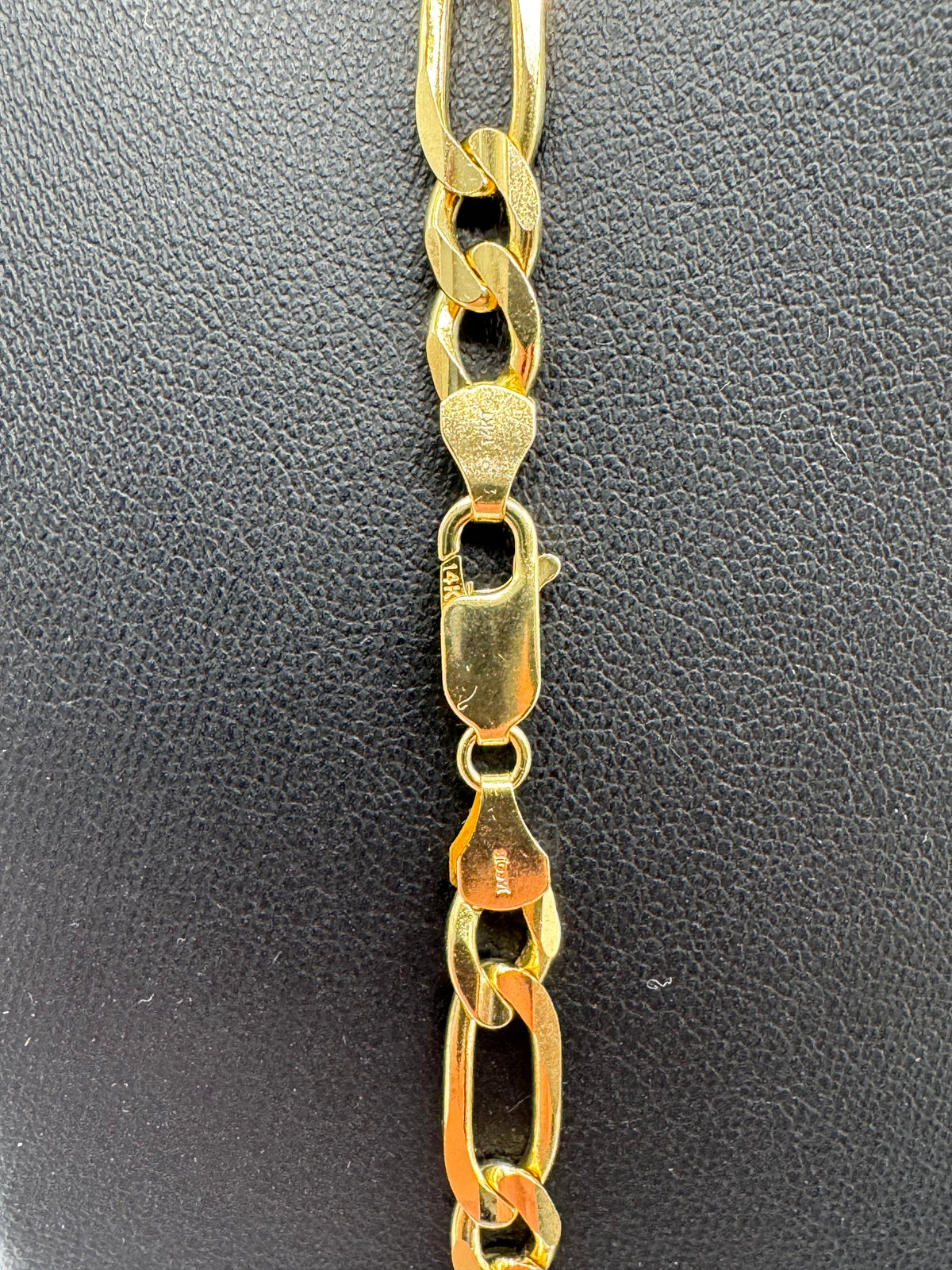 7mm Figaro Chain 22 inches (JACOJE STAMPED)