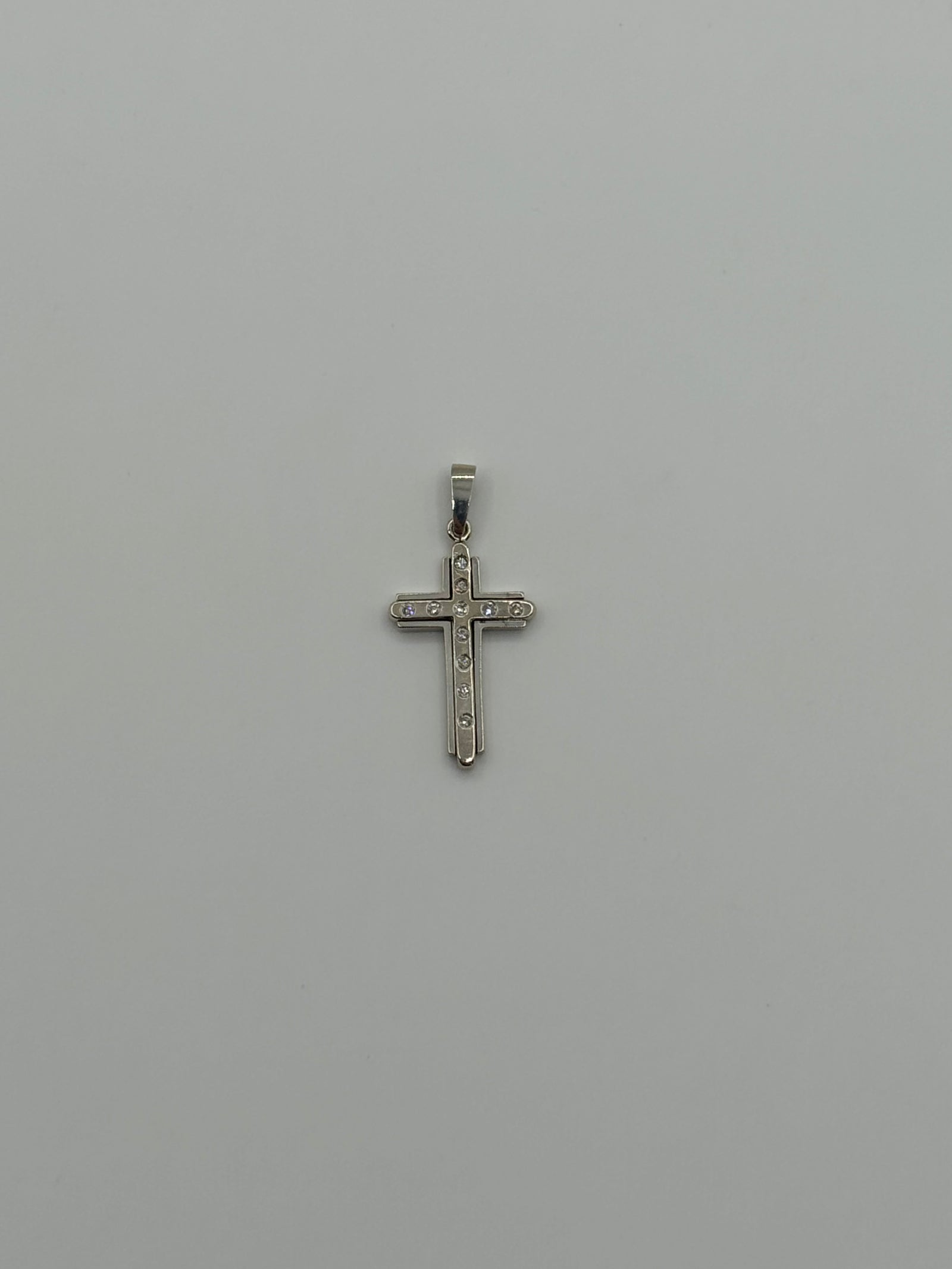 Diamond Cross-1 1/4 Inch