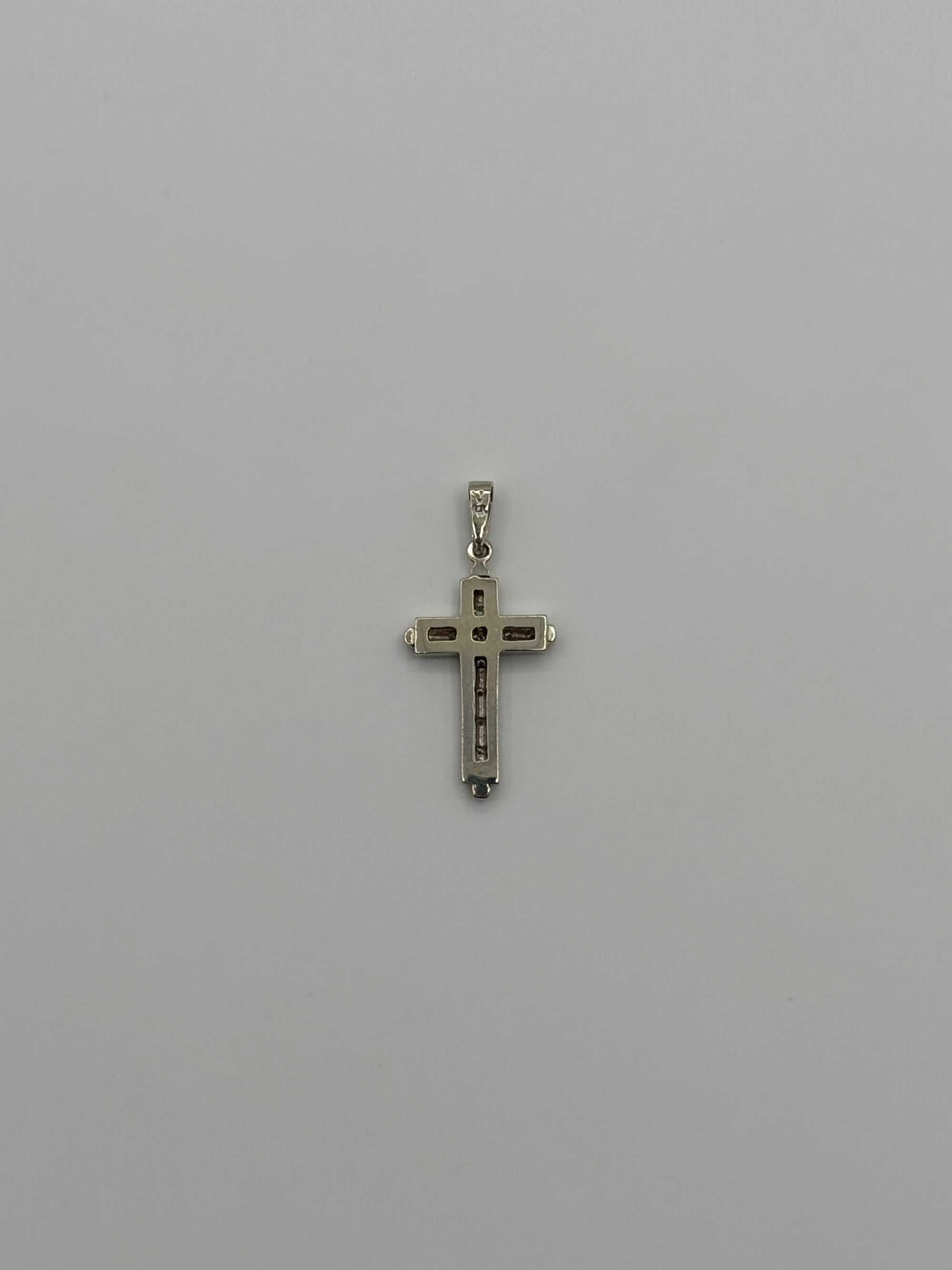 Diamond Cross-1 1/4 Inch