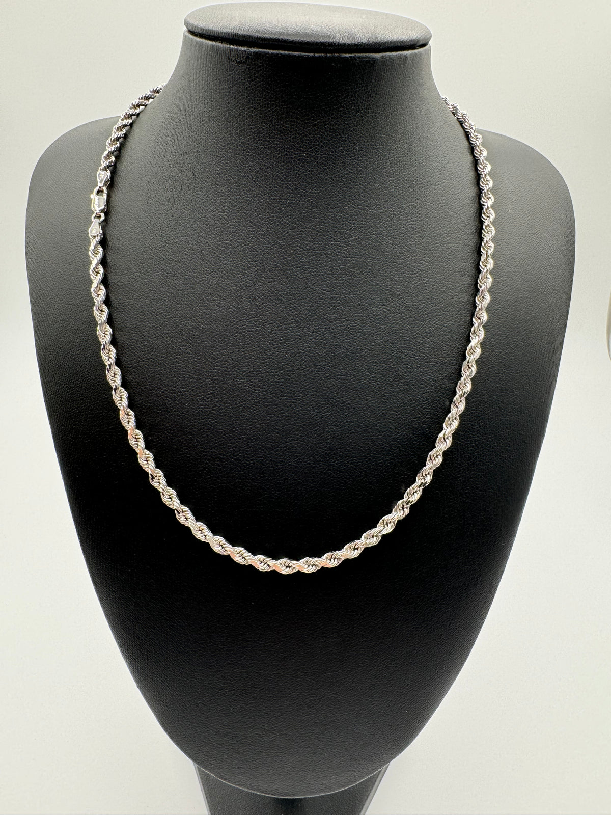 4mm Rope Chain 18 inches (DIAMOND CUT)