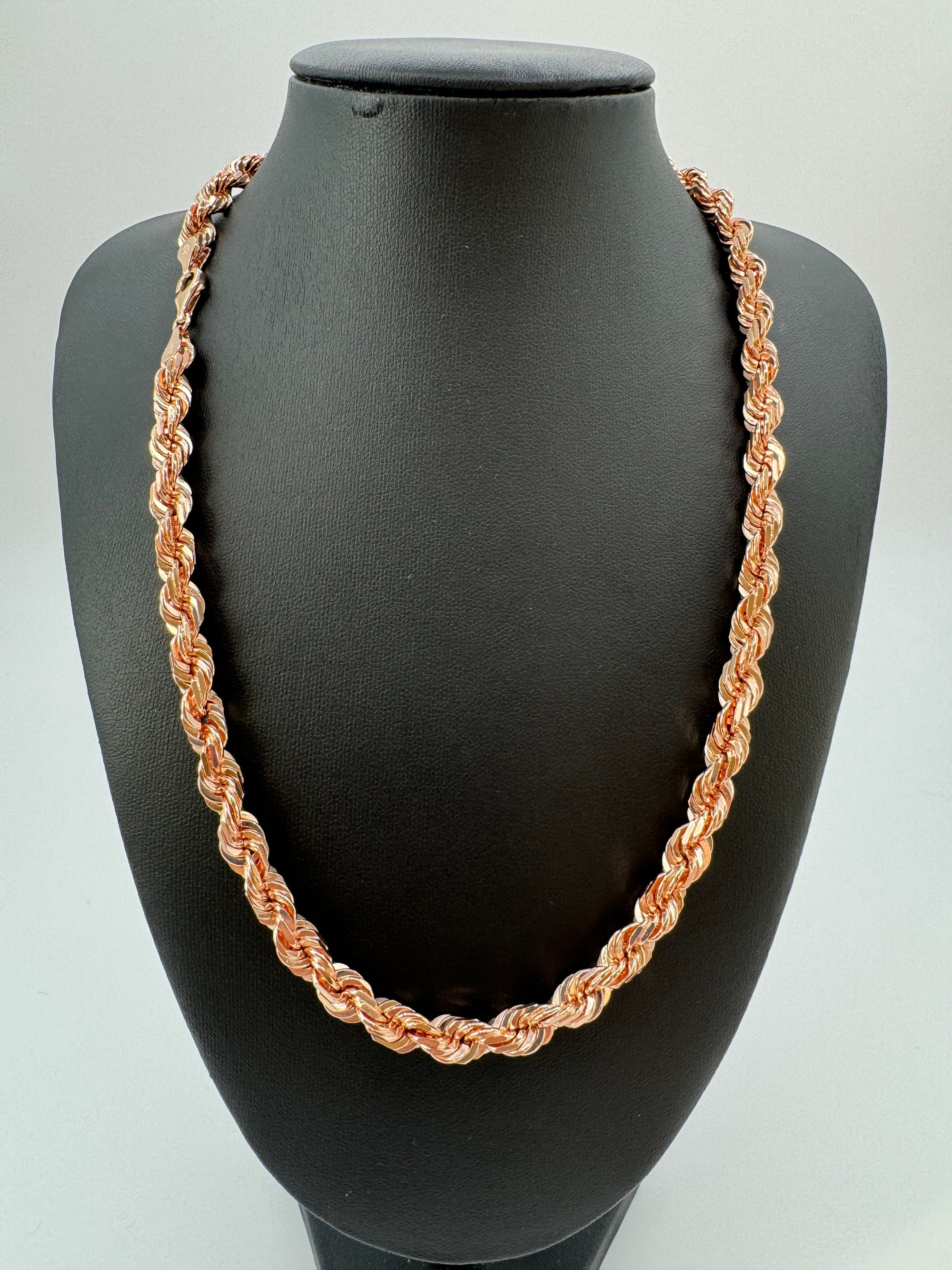 7mm Rope Chain 20 inches (DIAMOND CUT)