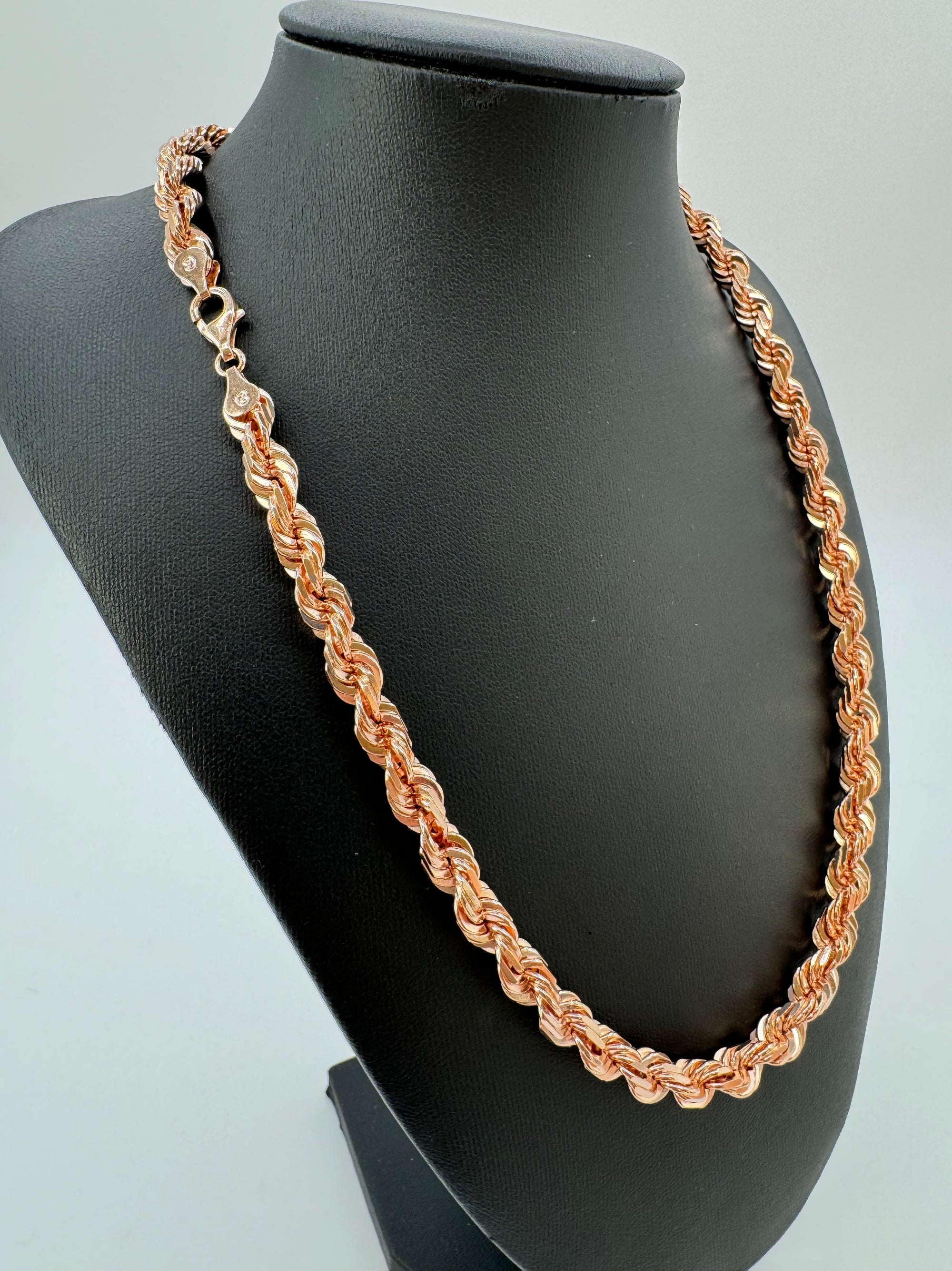 7mm Rope Chain 20 inches (DIAMOND CUT)