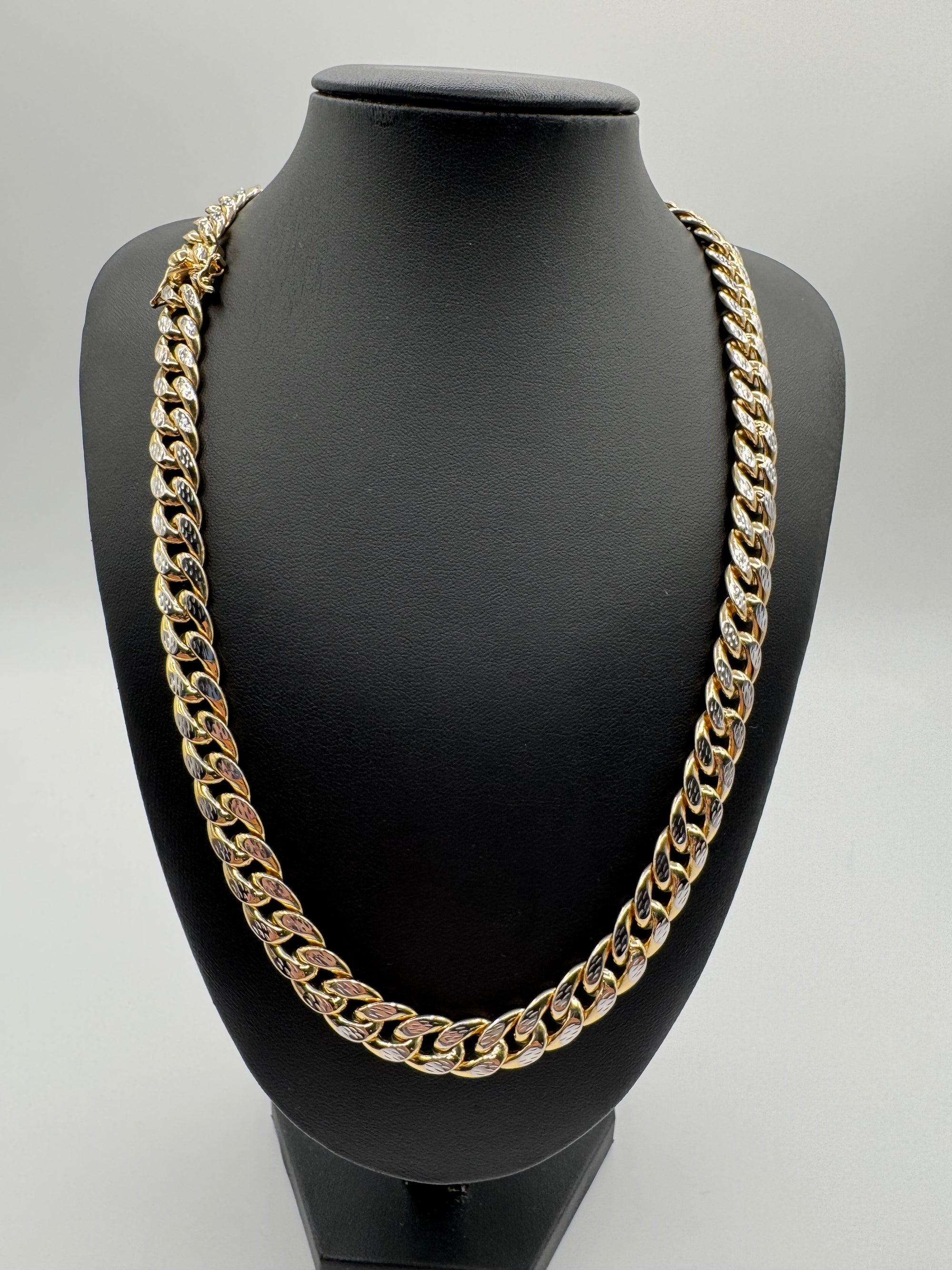 10MM Monaco Chain 22 inches