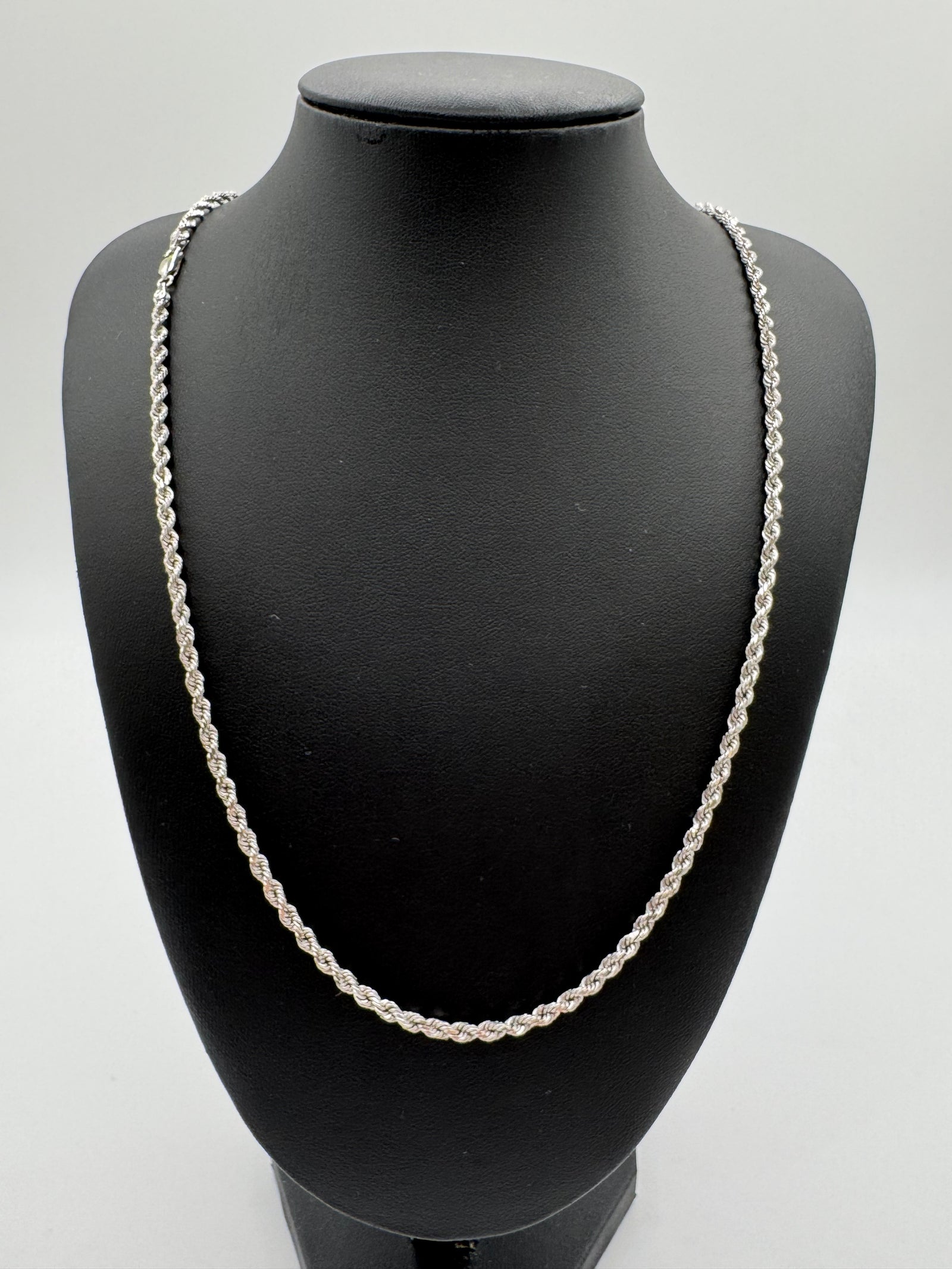 3mm Rope Chain 26 inches (DIAMOND CUT)