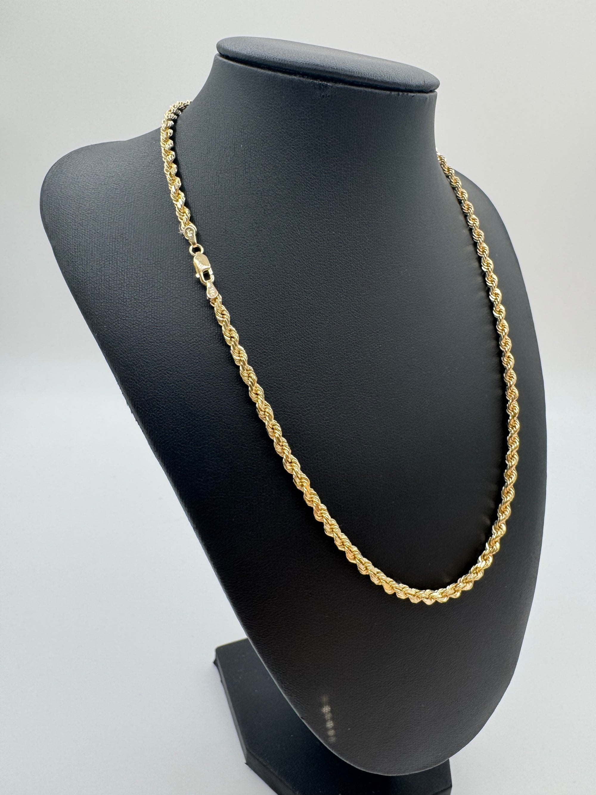 4mm Rope Chain 19 inches (DIAMOND CUT)