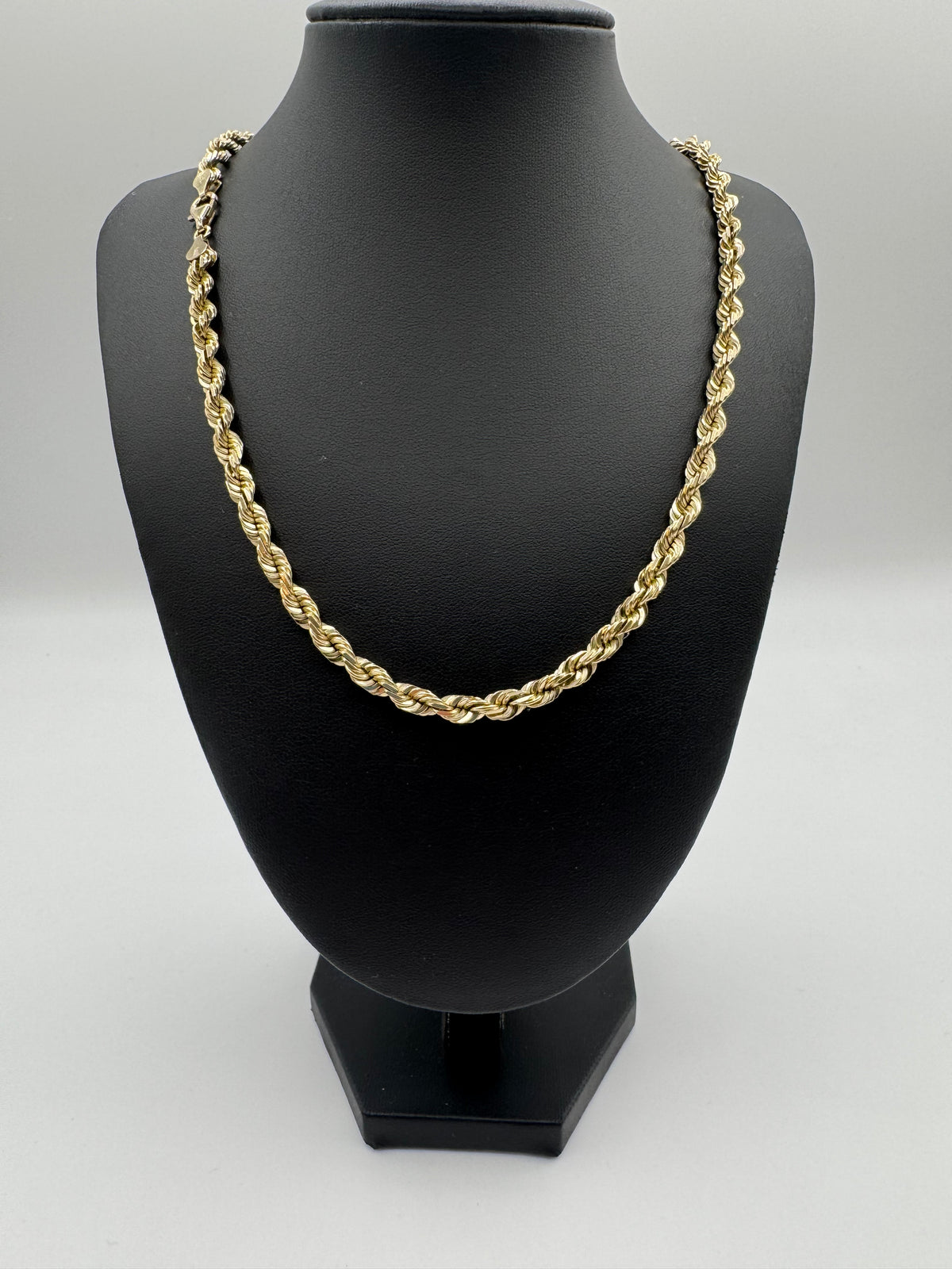 6mm Rope Chain 24 inches (DIAMOND CUT)