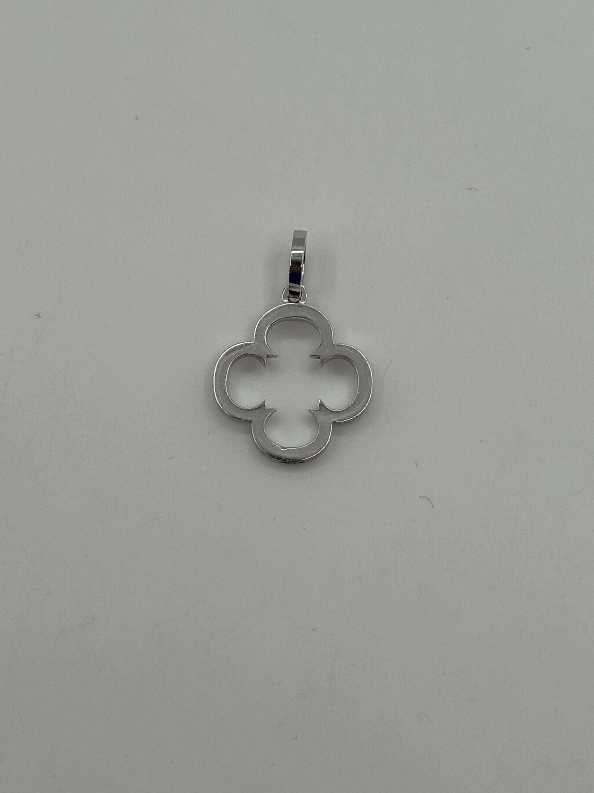 Clover Pendant-1 Inch