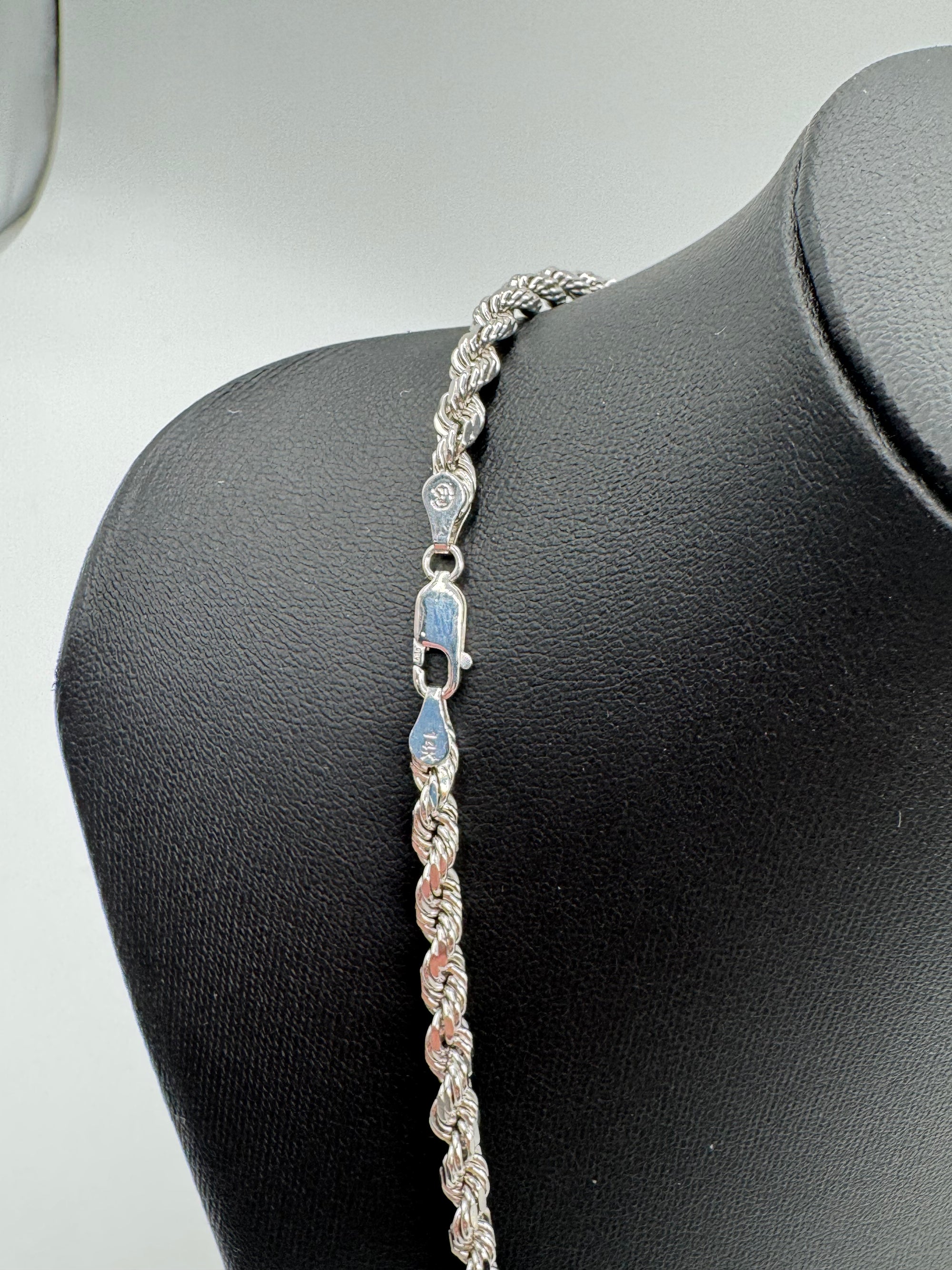 5MM Rope Chain 21 inches (DIAMOND CUT)