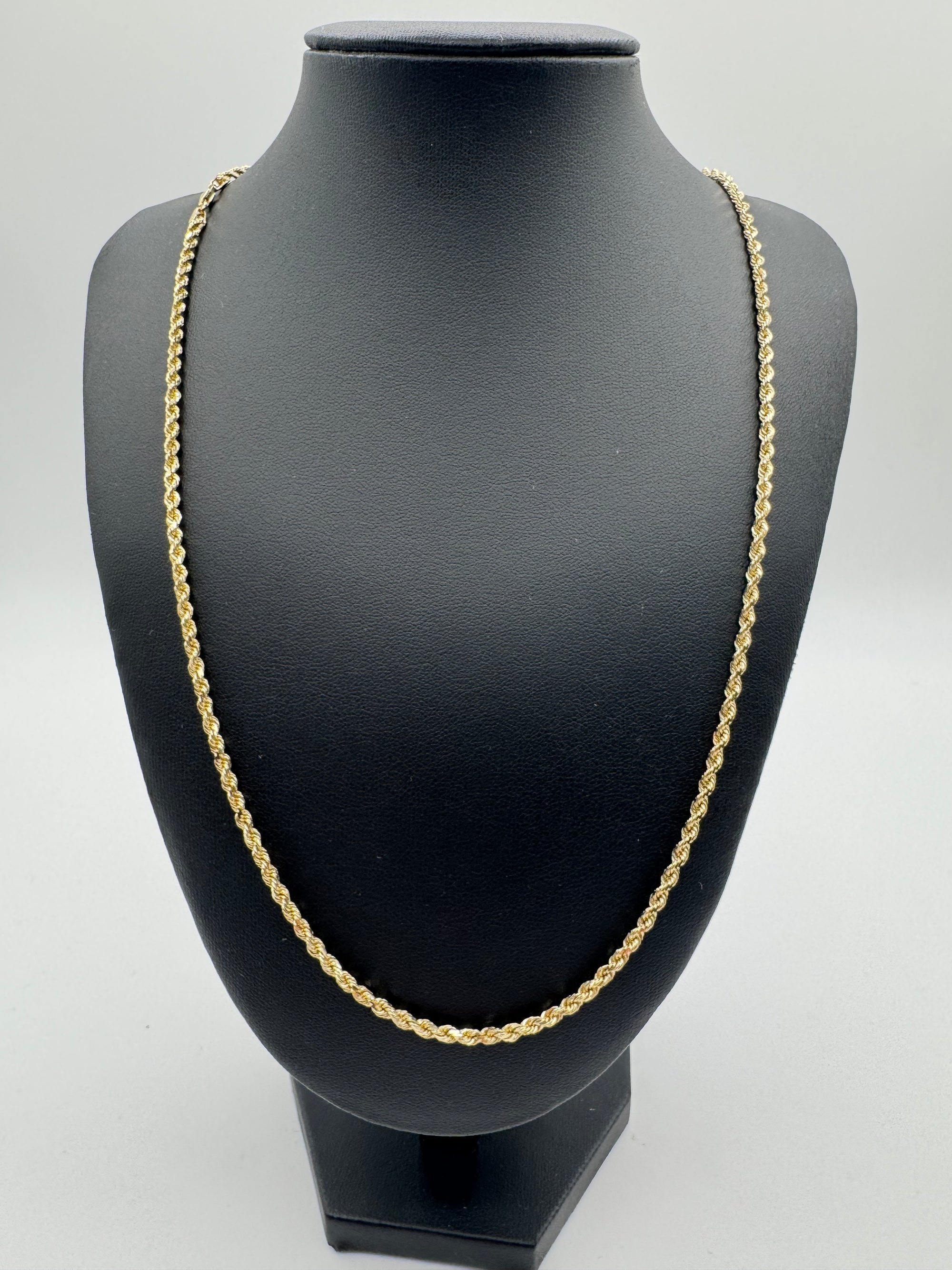 2.9mm Rope Chain 24 inches (DIAMOND CUT)