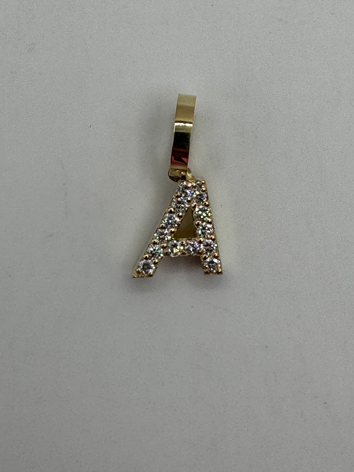 A Pendant (DIAMOND)-3/4 Inch
