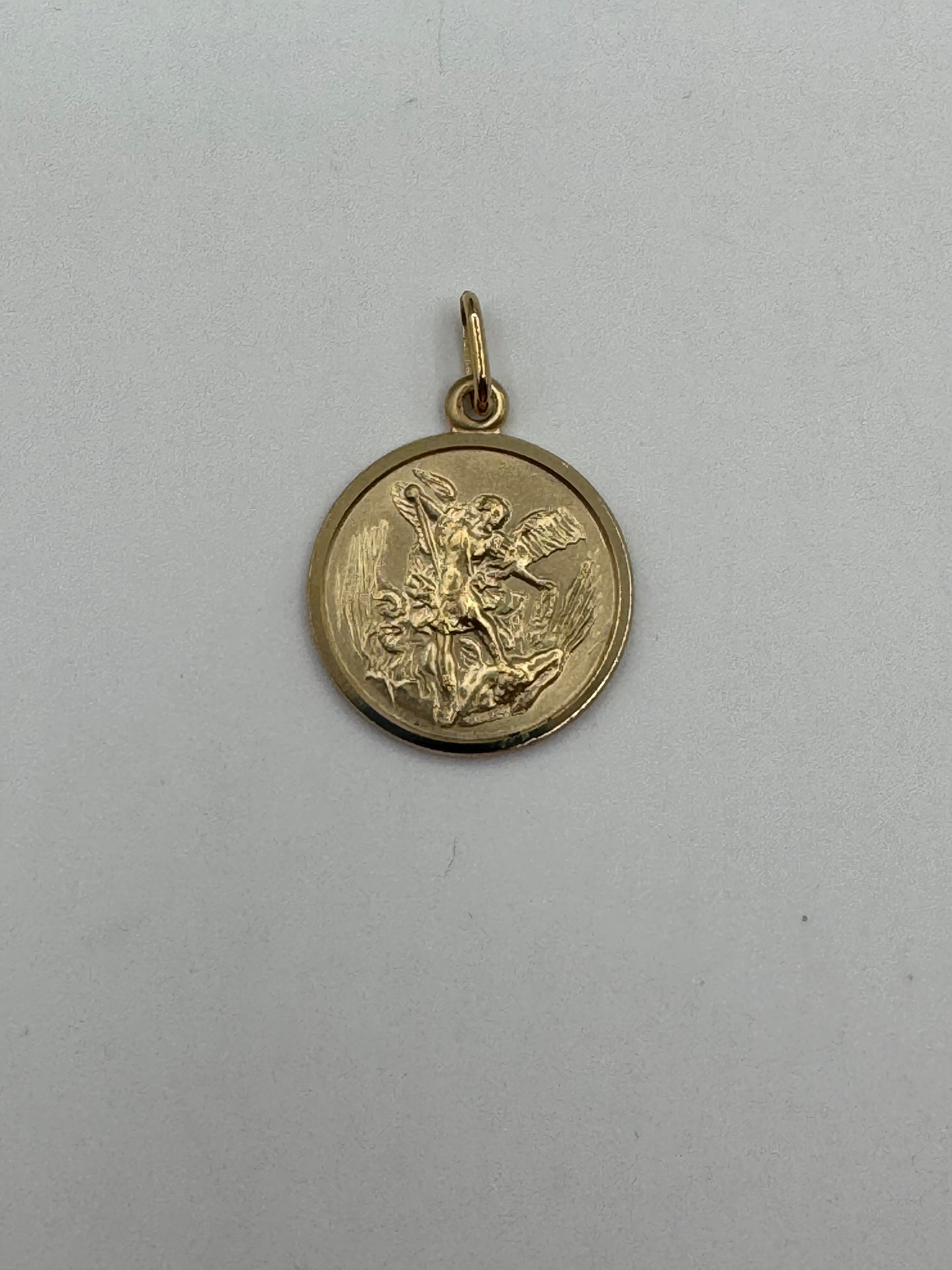 Round St Christopher (PLAIN)-3/4 Inch