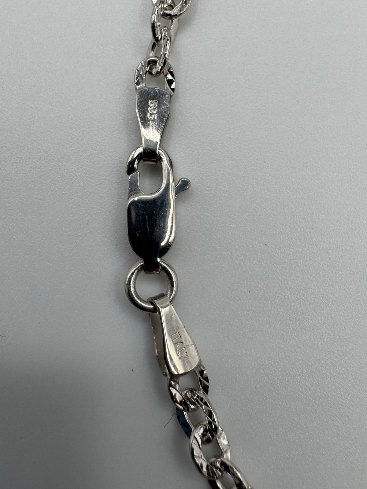 3mm Figaro Anklet 9.5 inches (DIAMOND CUT)