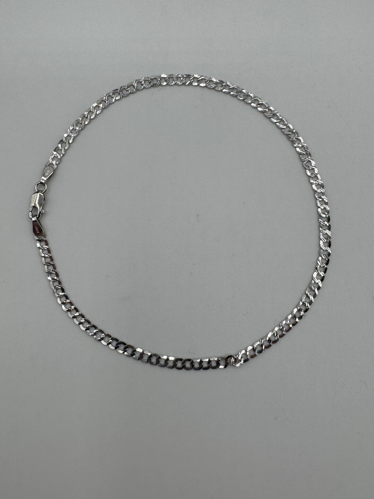 3mm Flat Curb Anklet 9.5 inches (DIAMOND CUT)