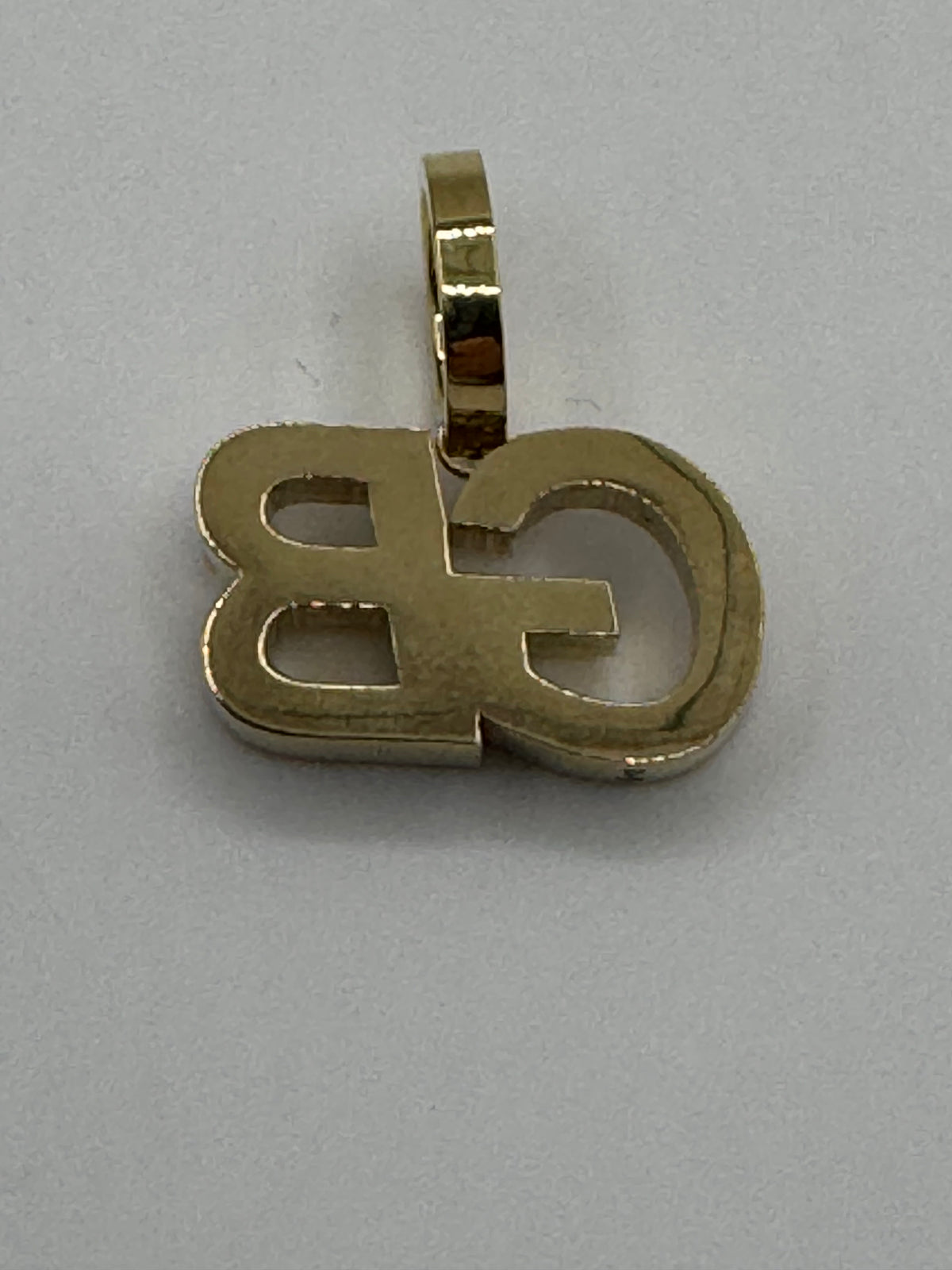 GB- XL Diamond Script